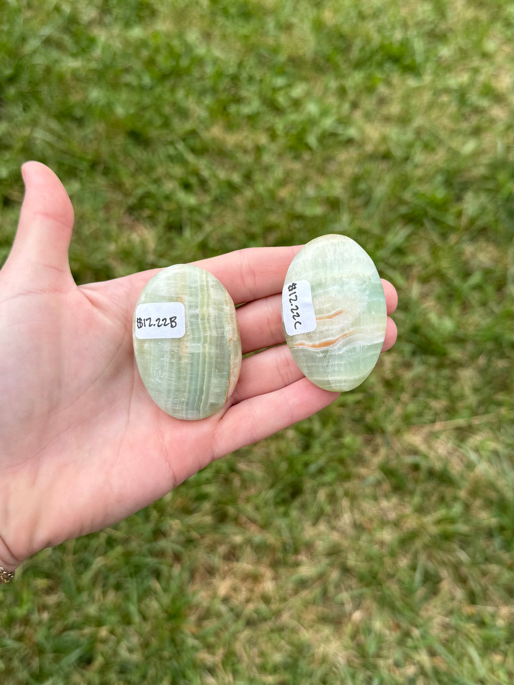 Medium pistachio calcite palm stones