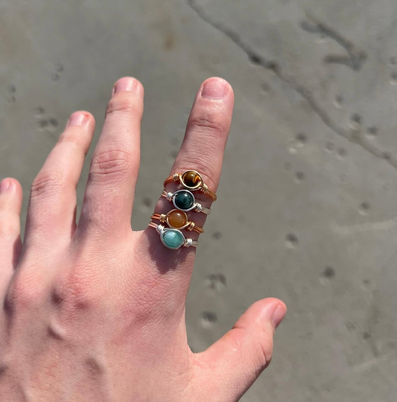 Round crystal ring 6mm