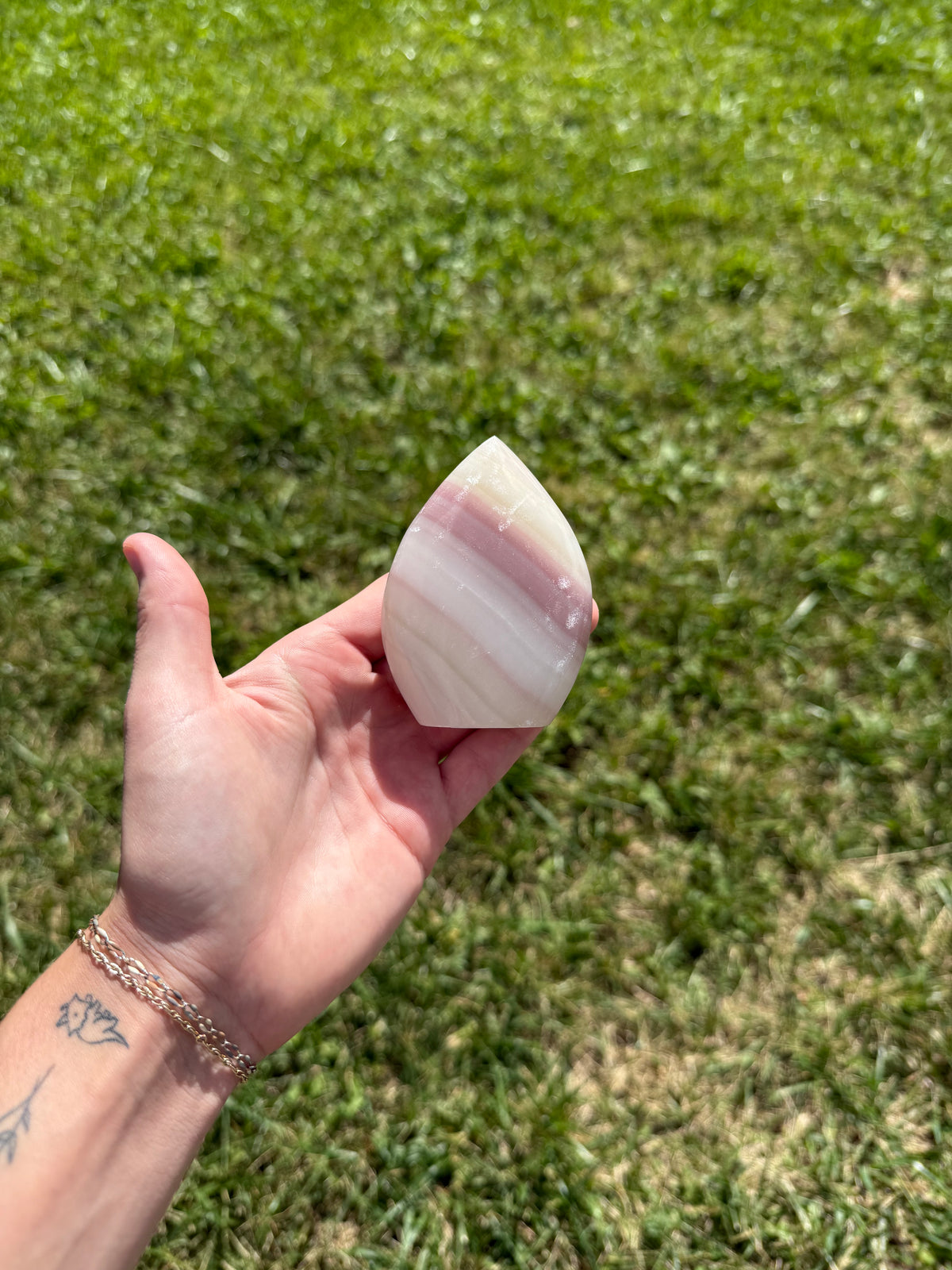 Pink banded onyx portal