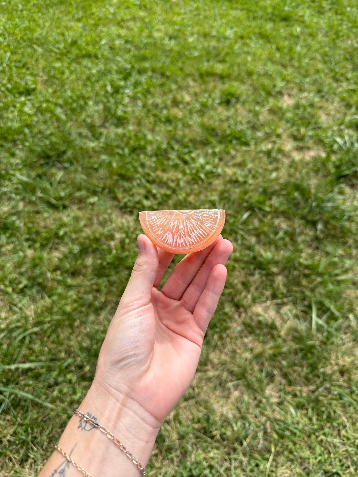 Honey calcite fruit slice
