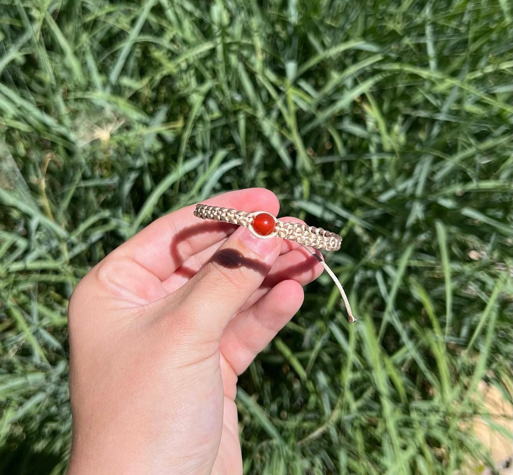 Adjustable crystal bracelets