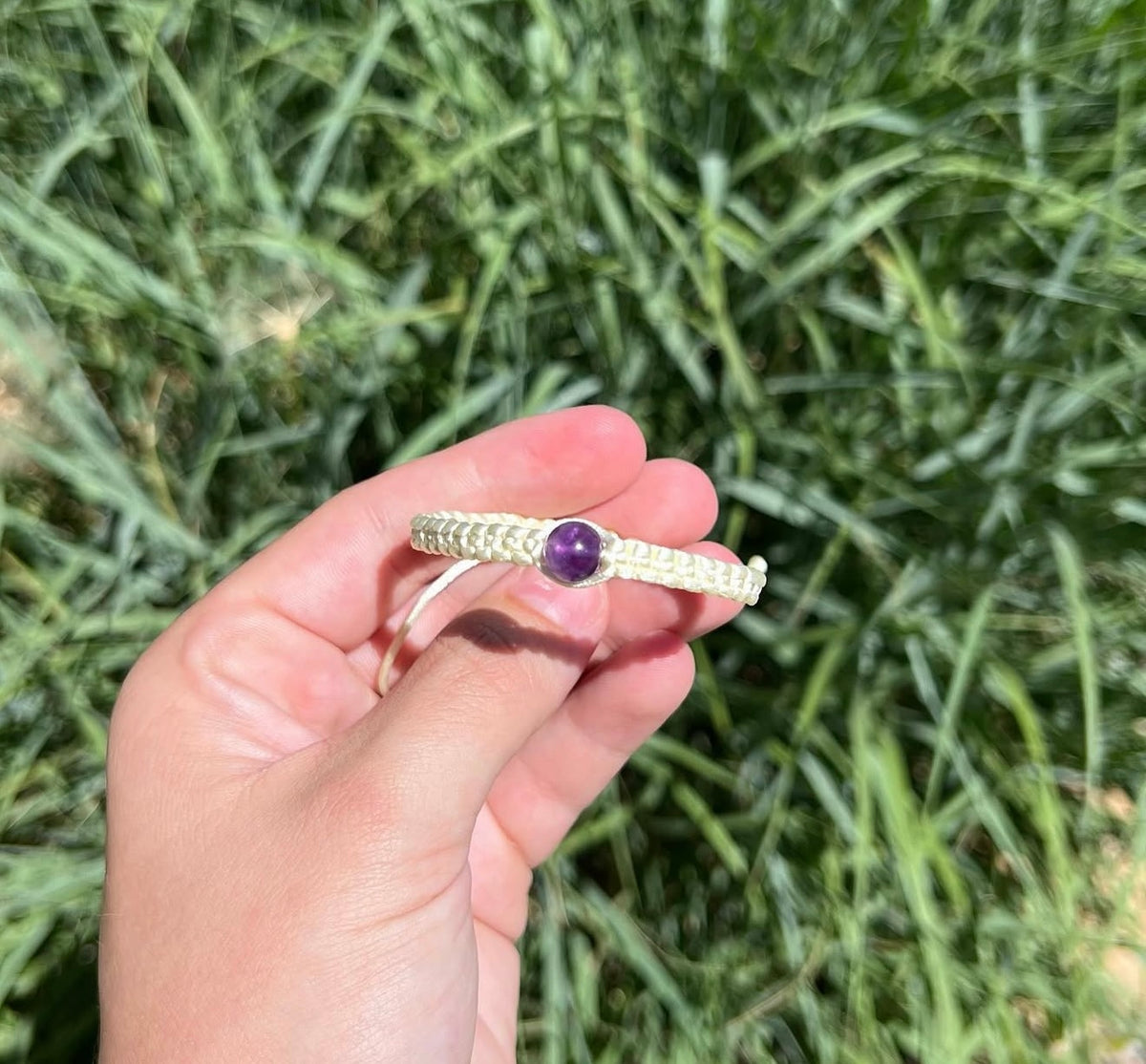 Adjustable crystal bracelets