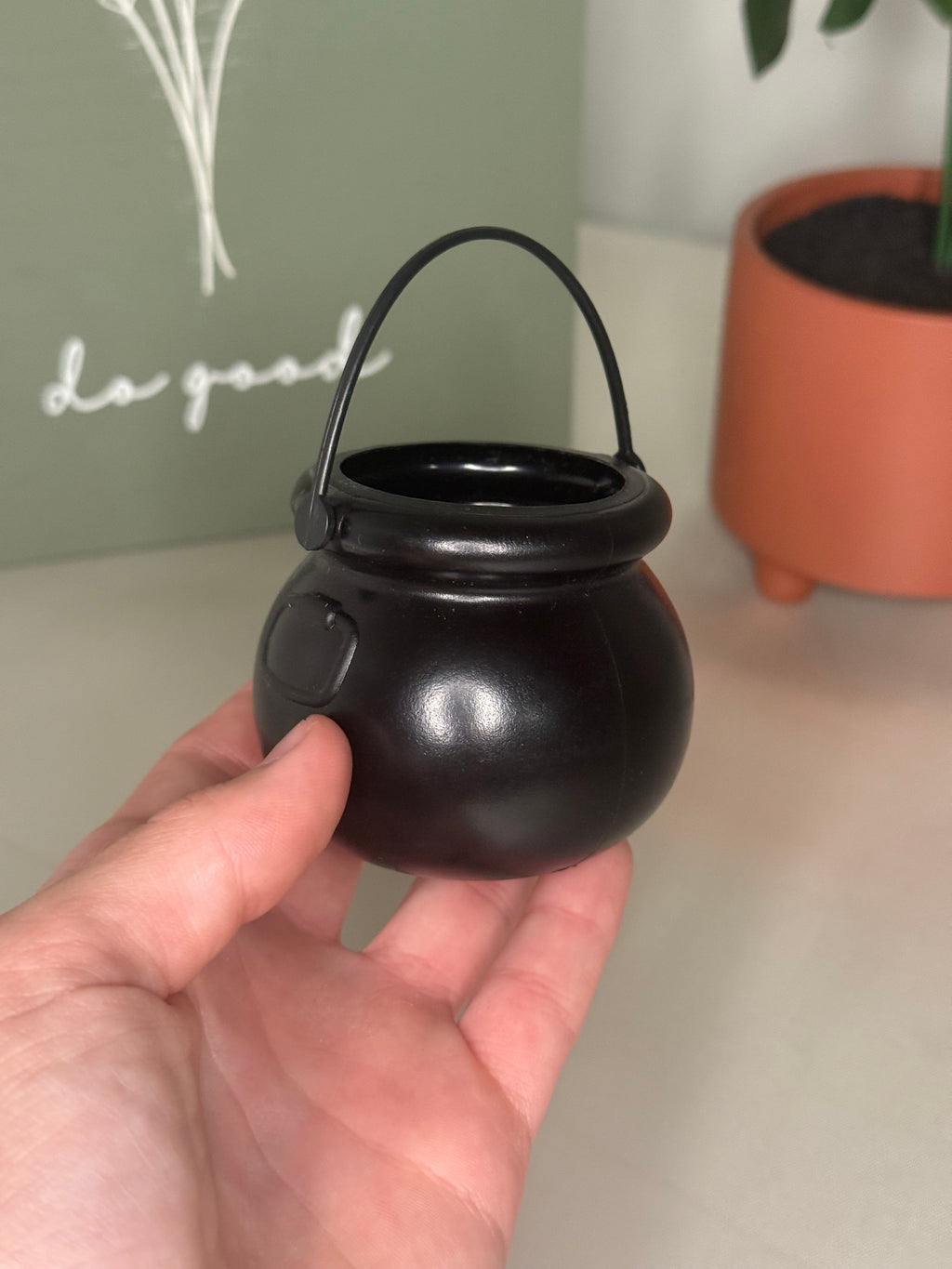Mystery cauldron ￼