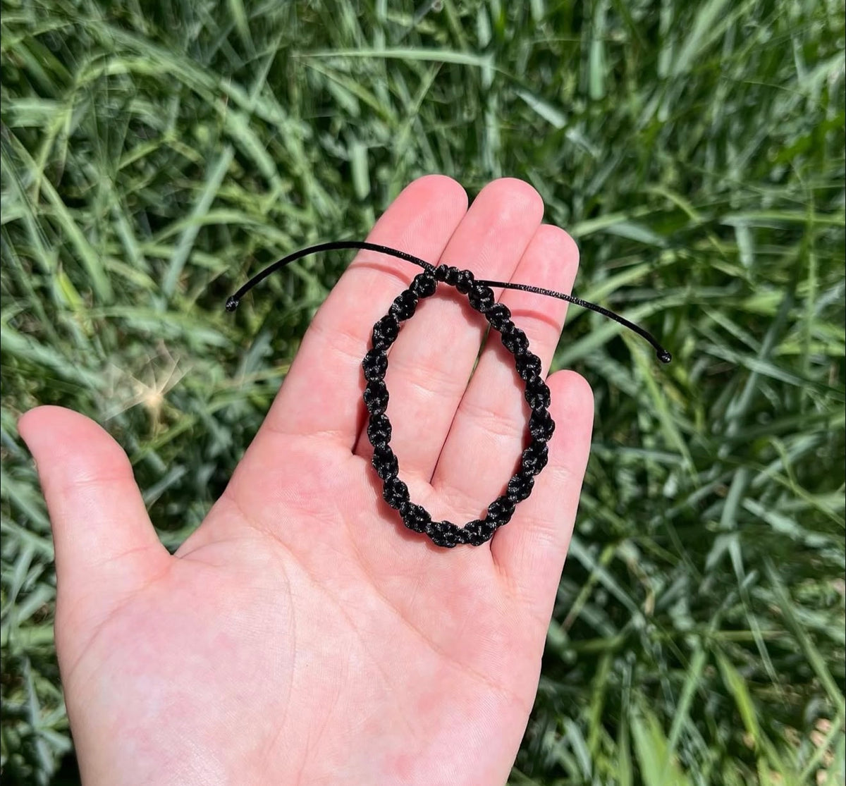 Adjustable spiral bracelets