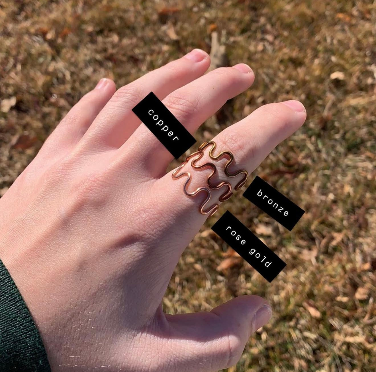 Wavy ring