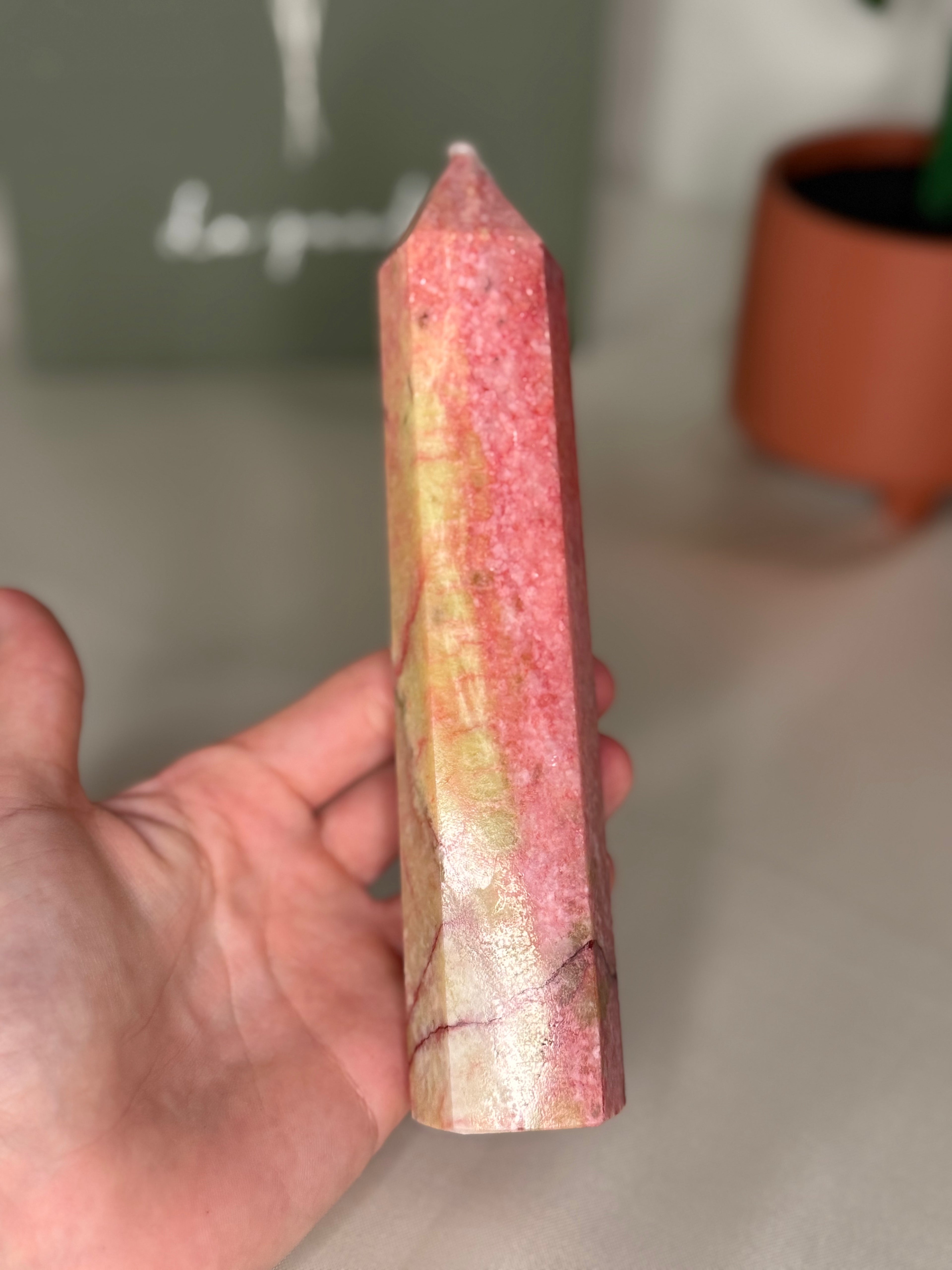 Thulite tower