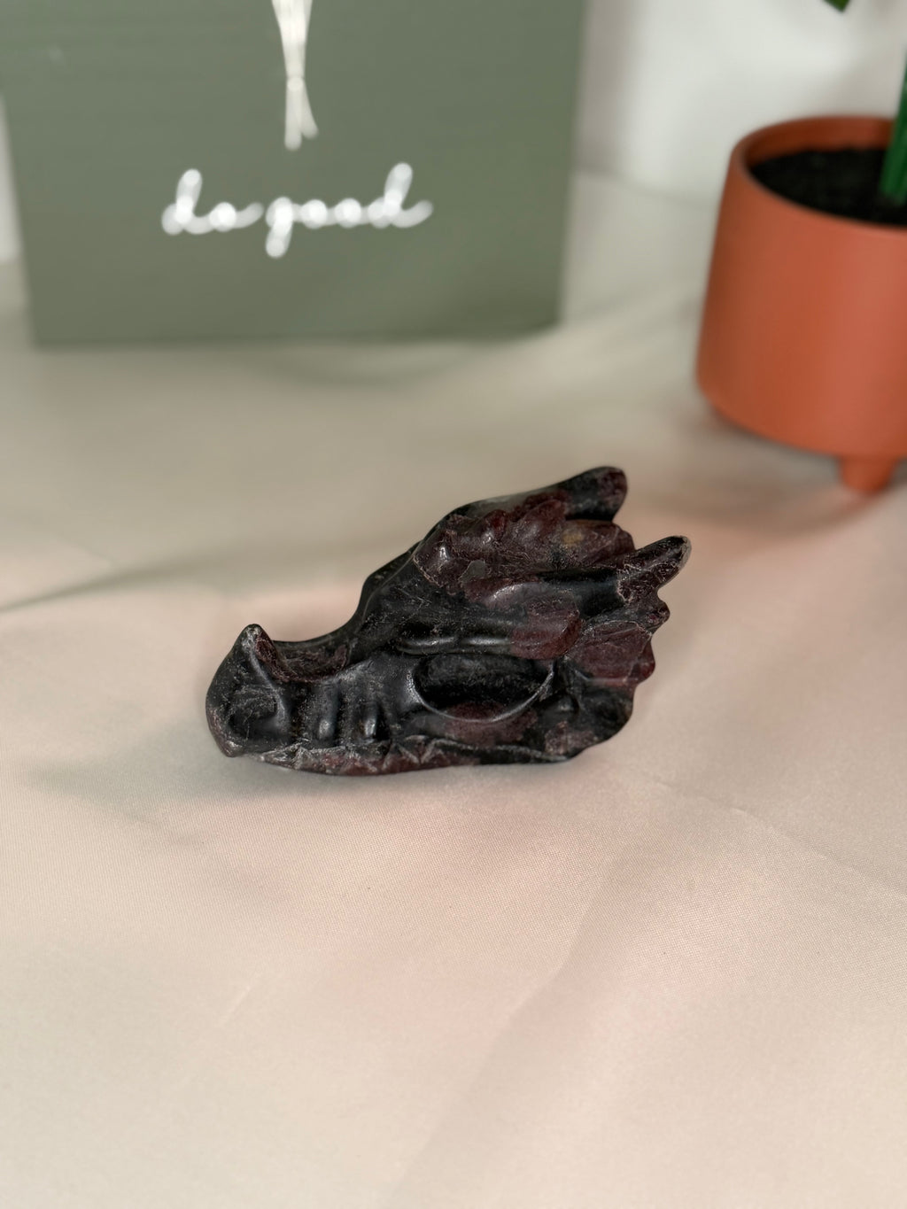 Garnet dragon head