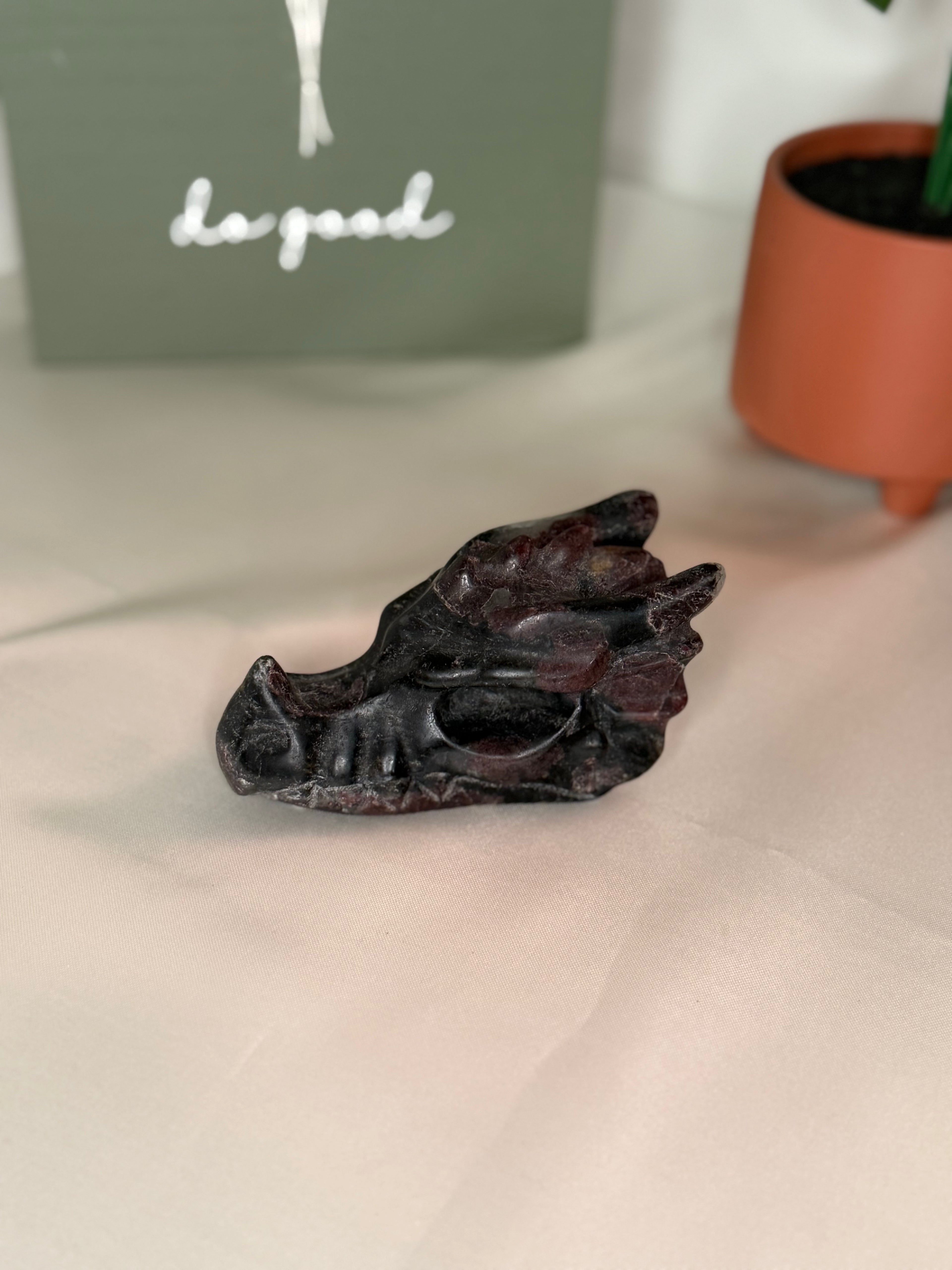 Garnet dragon head