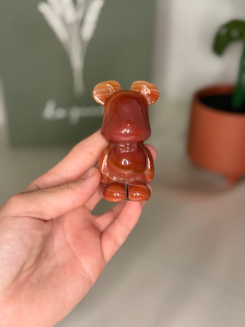 Carnelian brick bear