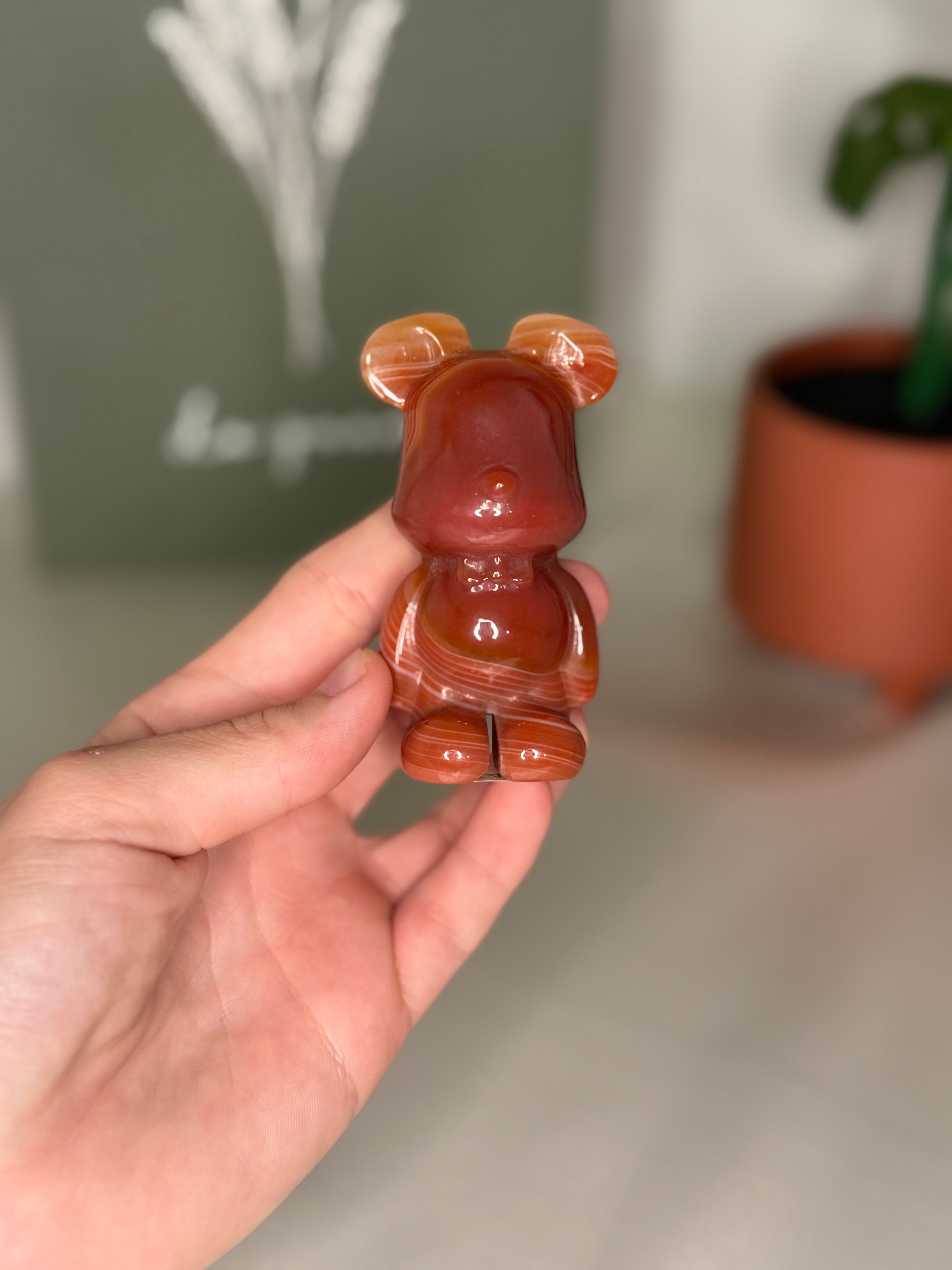 Carnelian brick bear