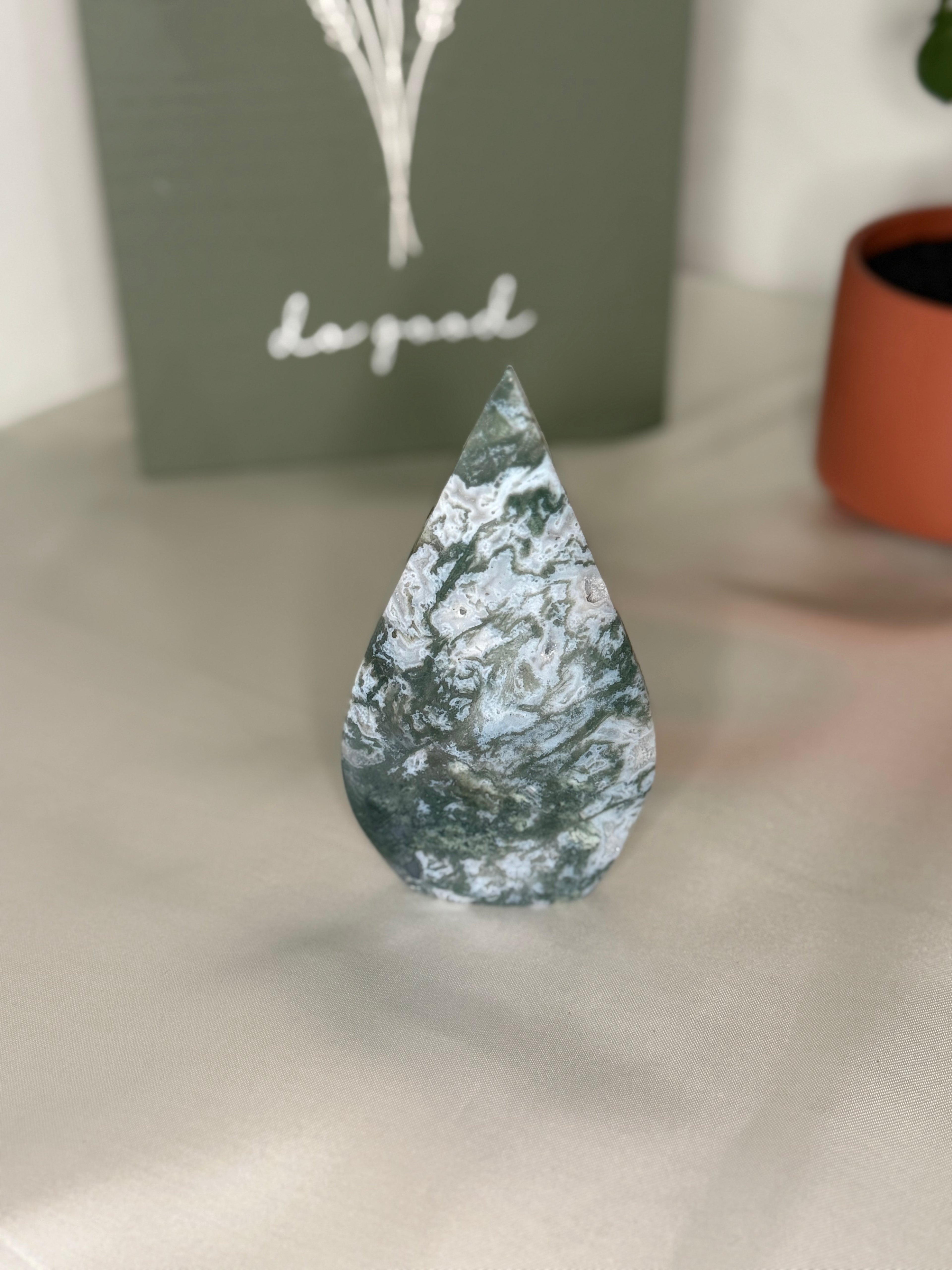Moss agate portal