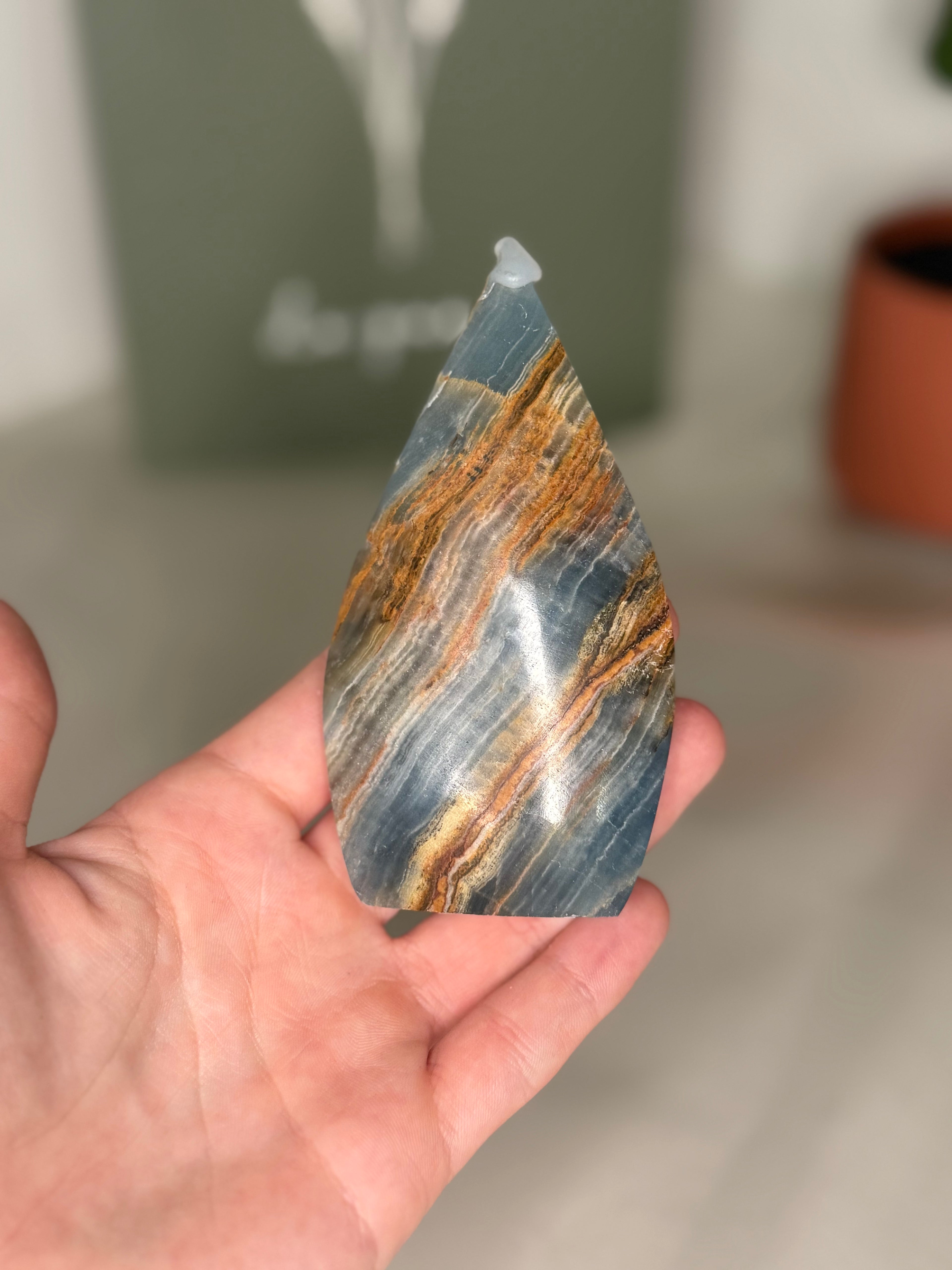 Blue onyx portal