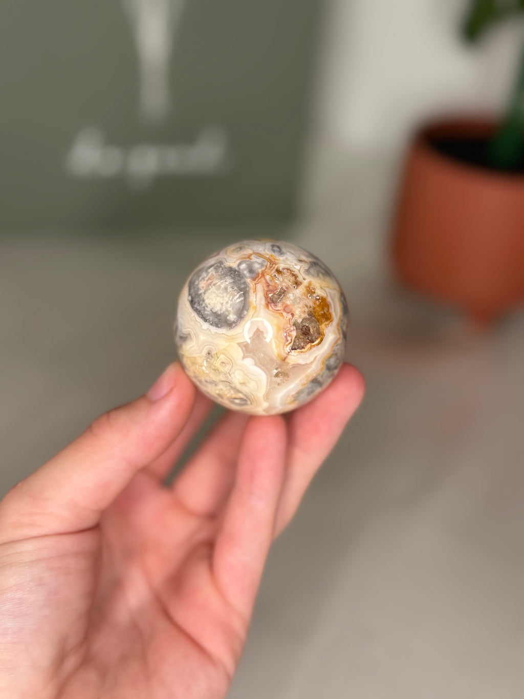 Crazy lace sphere