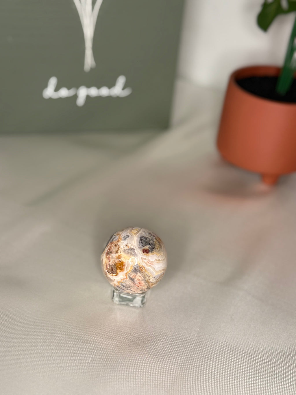 Crazy lace sphere