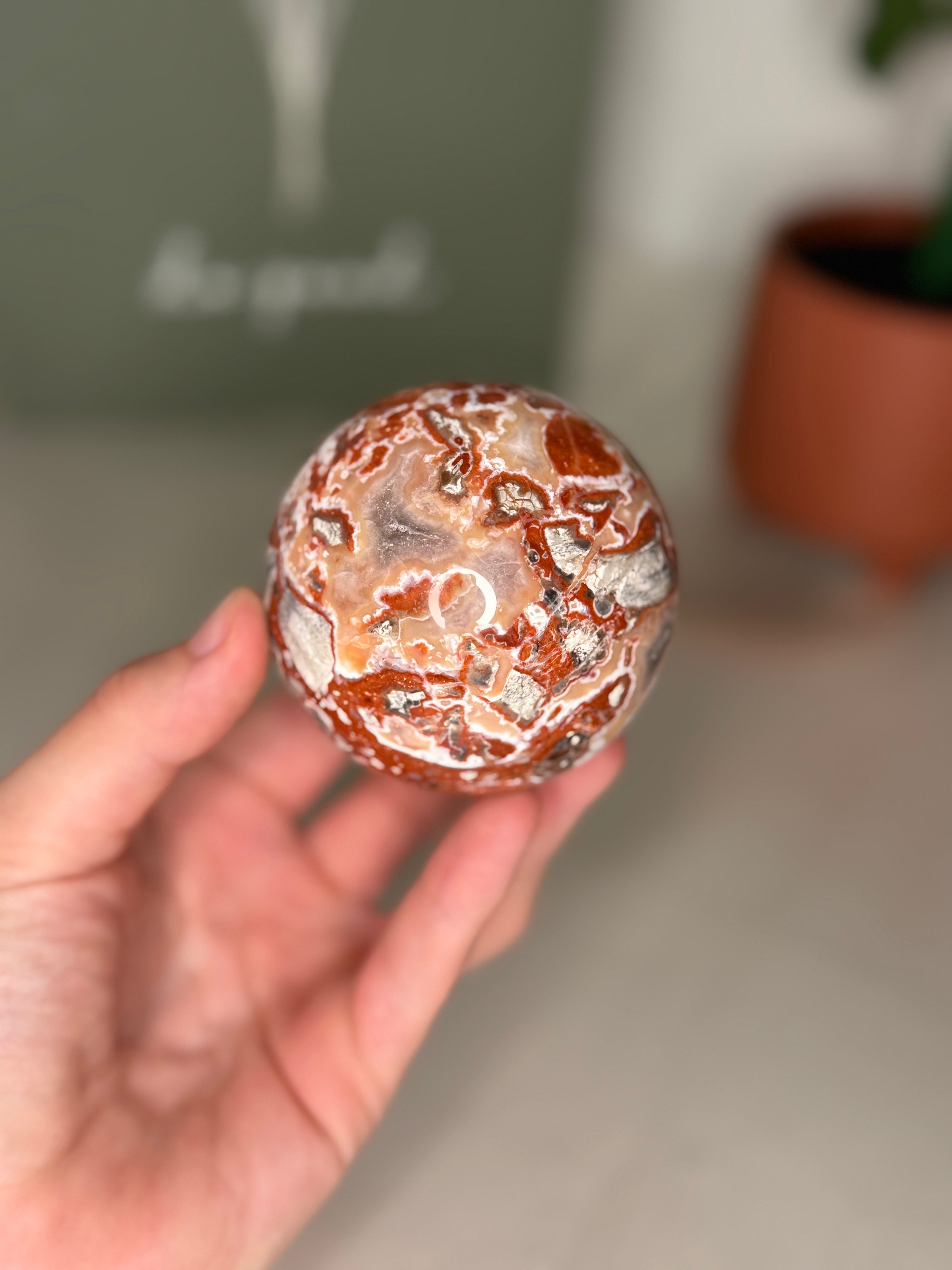 Money agate sphere