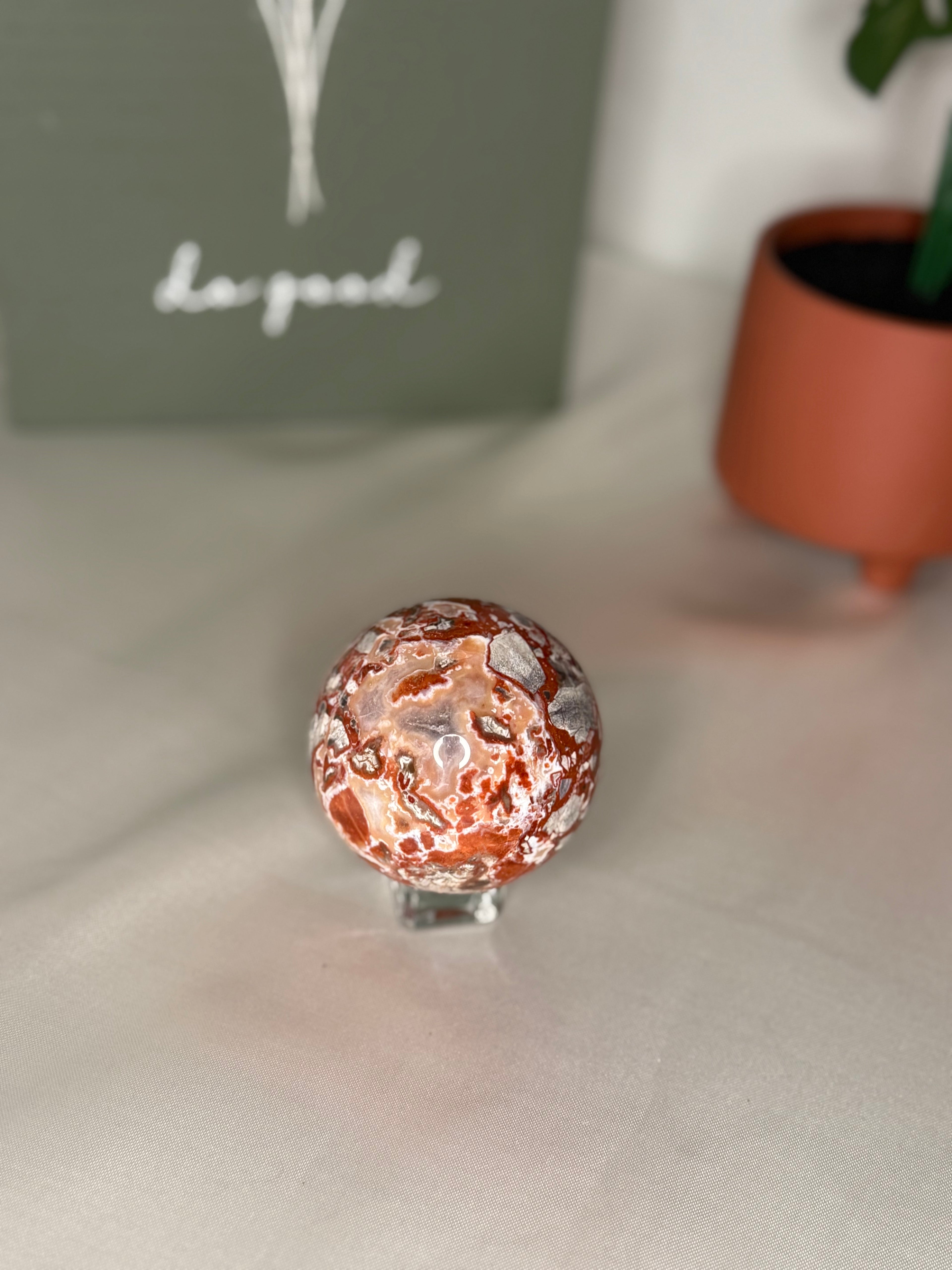 Money agate sphere