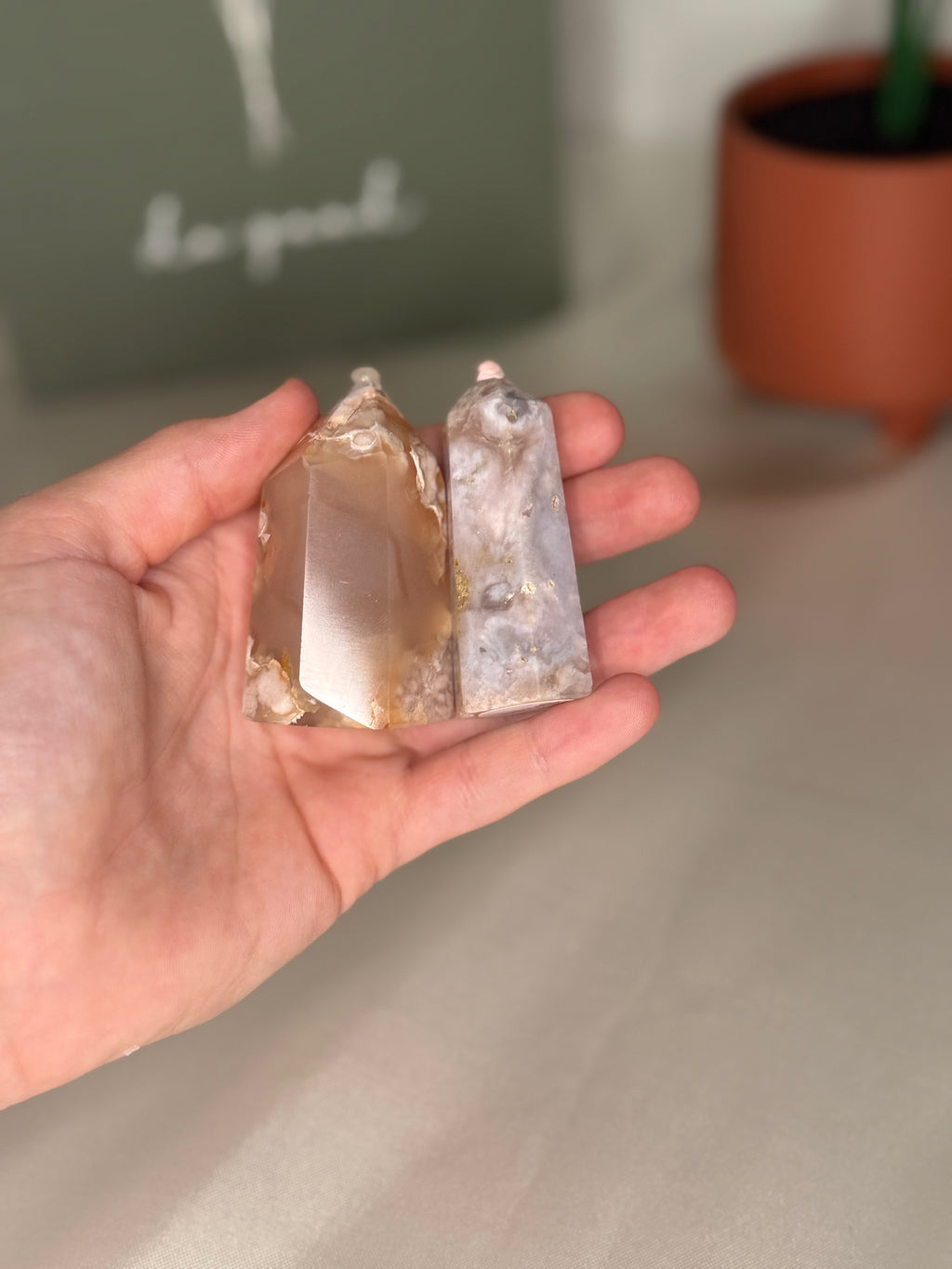 Flower agate towers