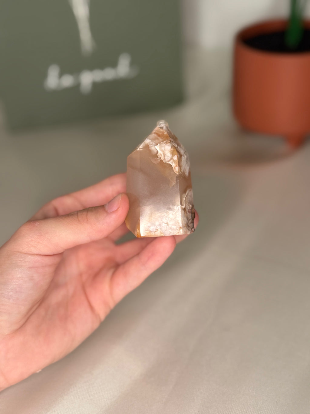 Flower agate towers