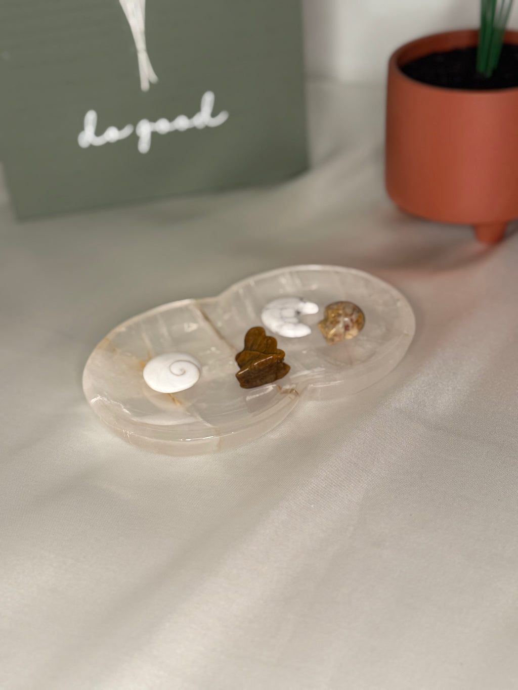 Clear quartz plate/bowl
