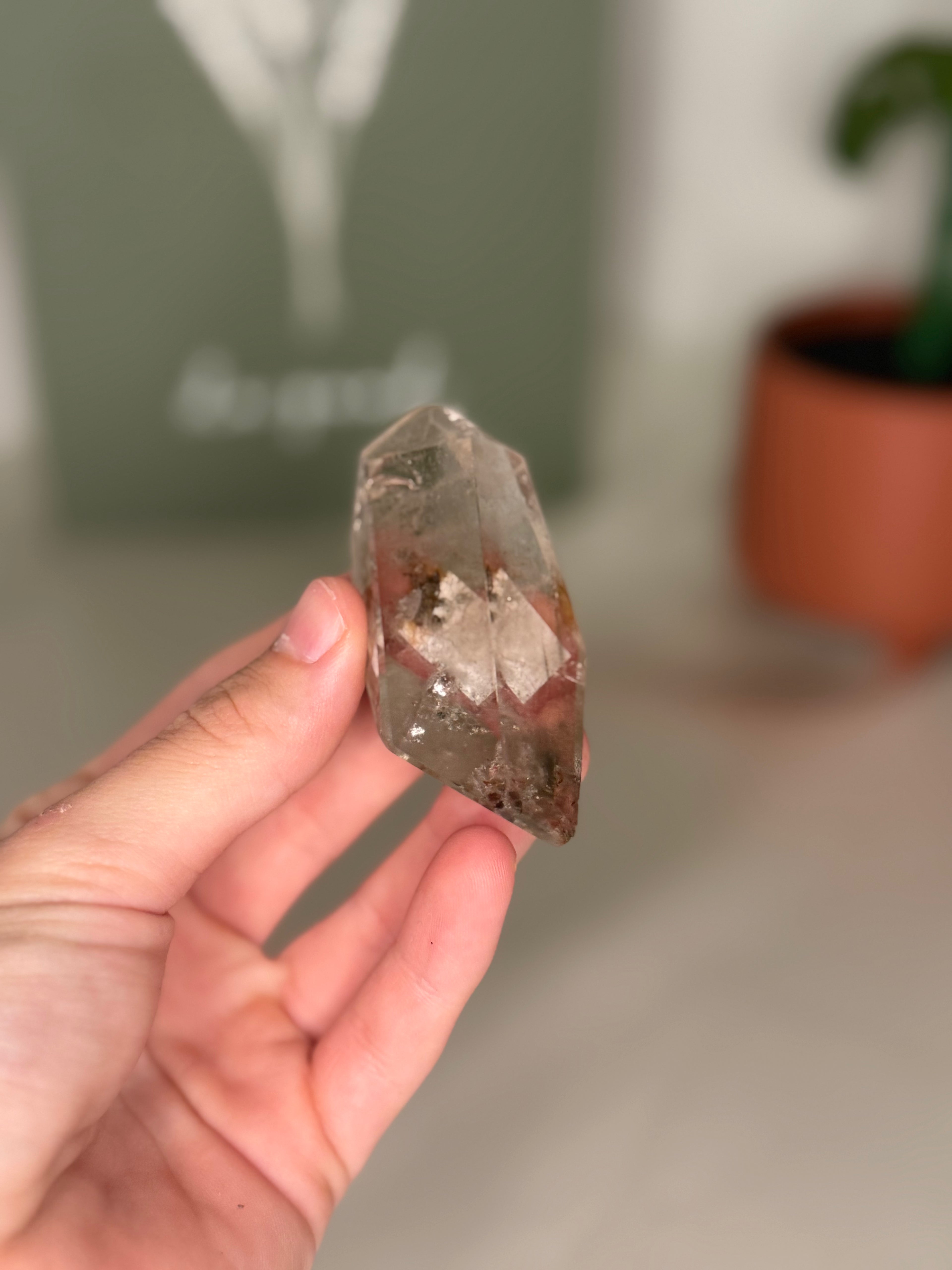 Garden quartz freeform