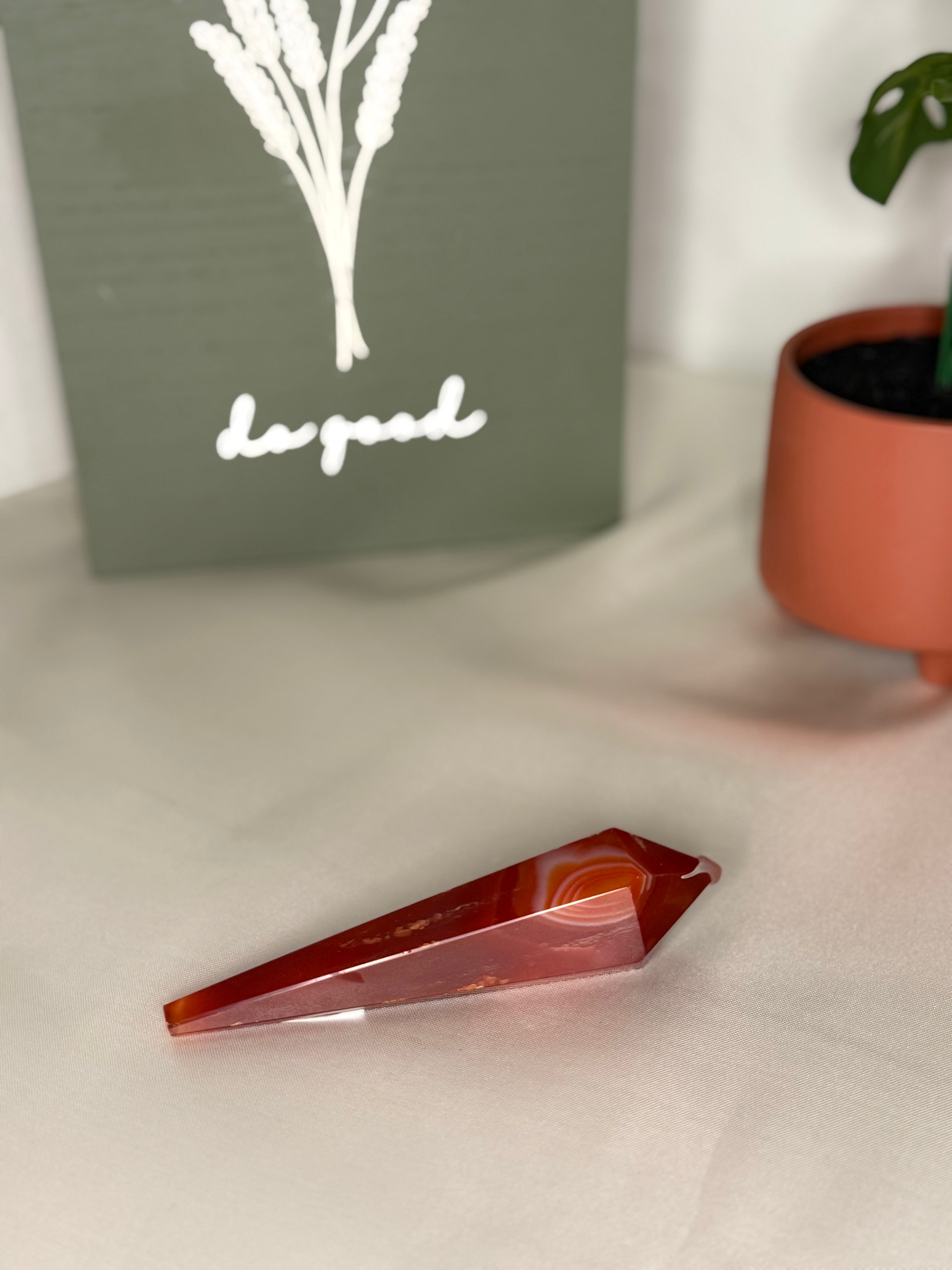 Carnelian wand