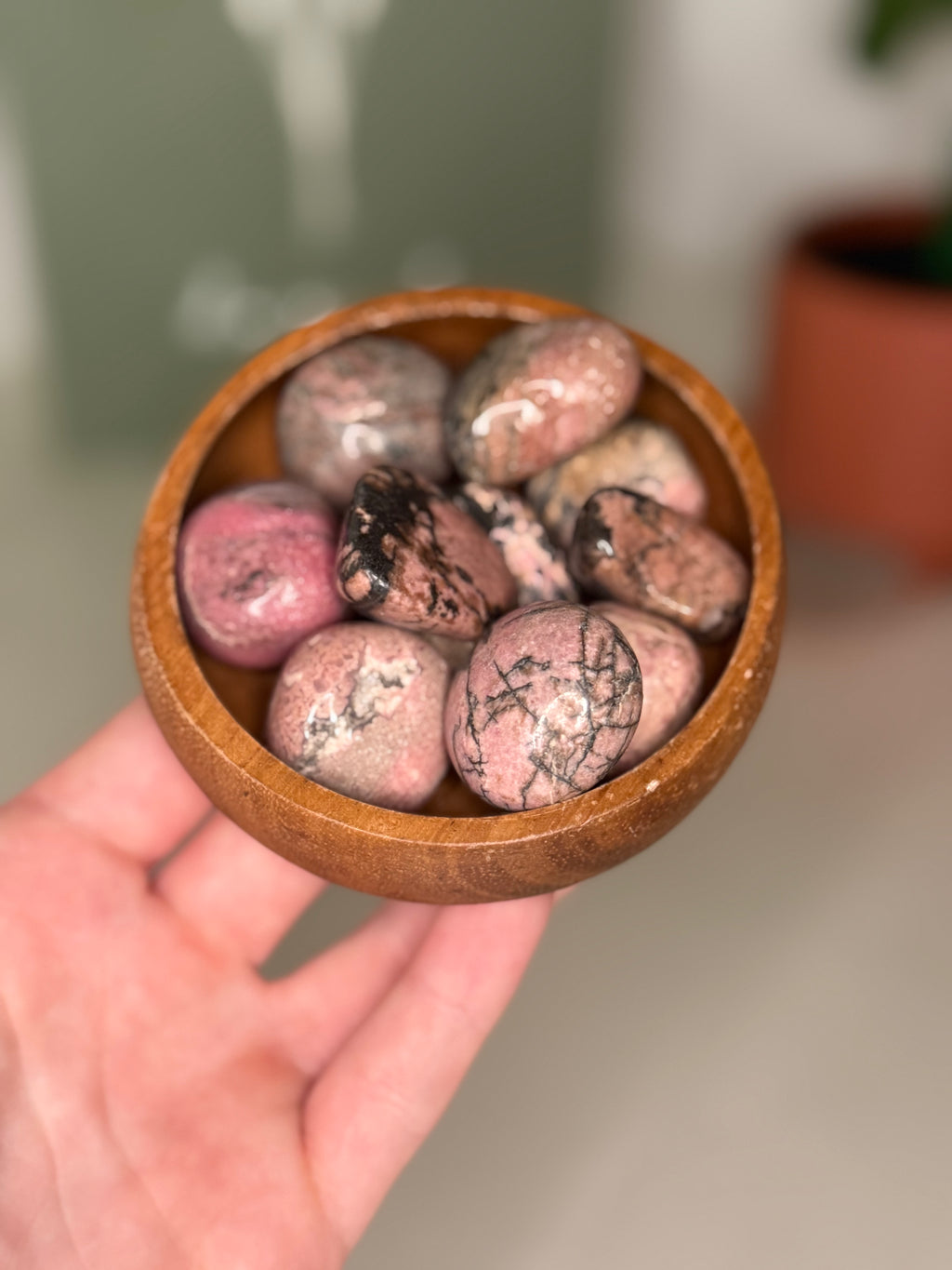 Rhodonite tumble