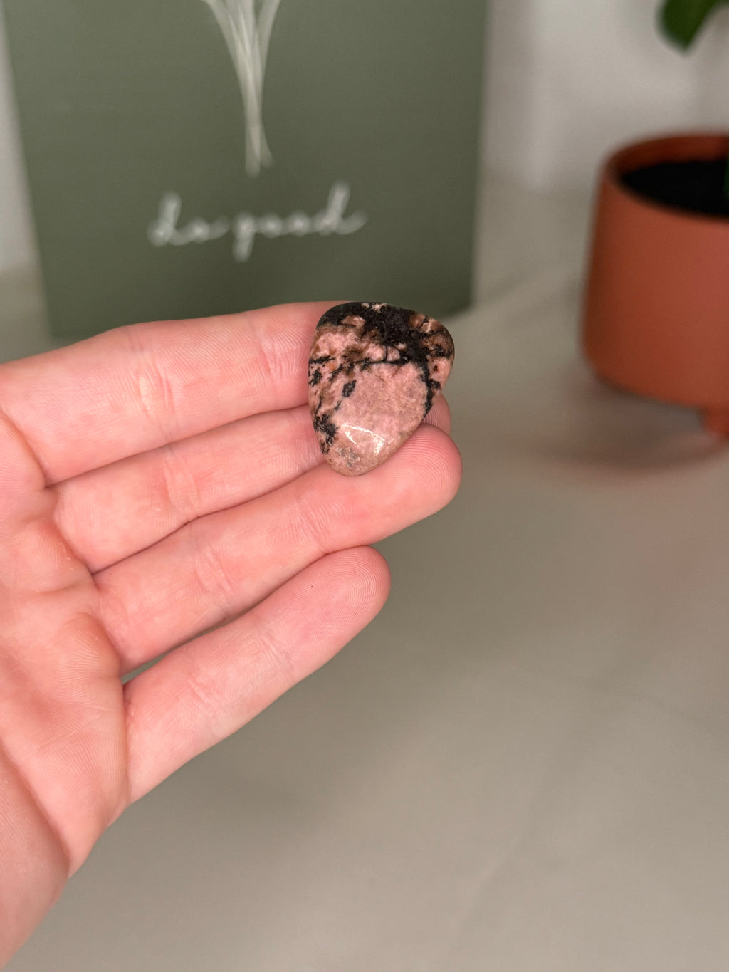 Rhodonite tumble