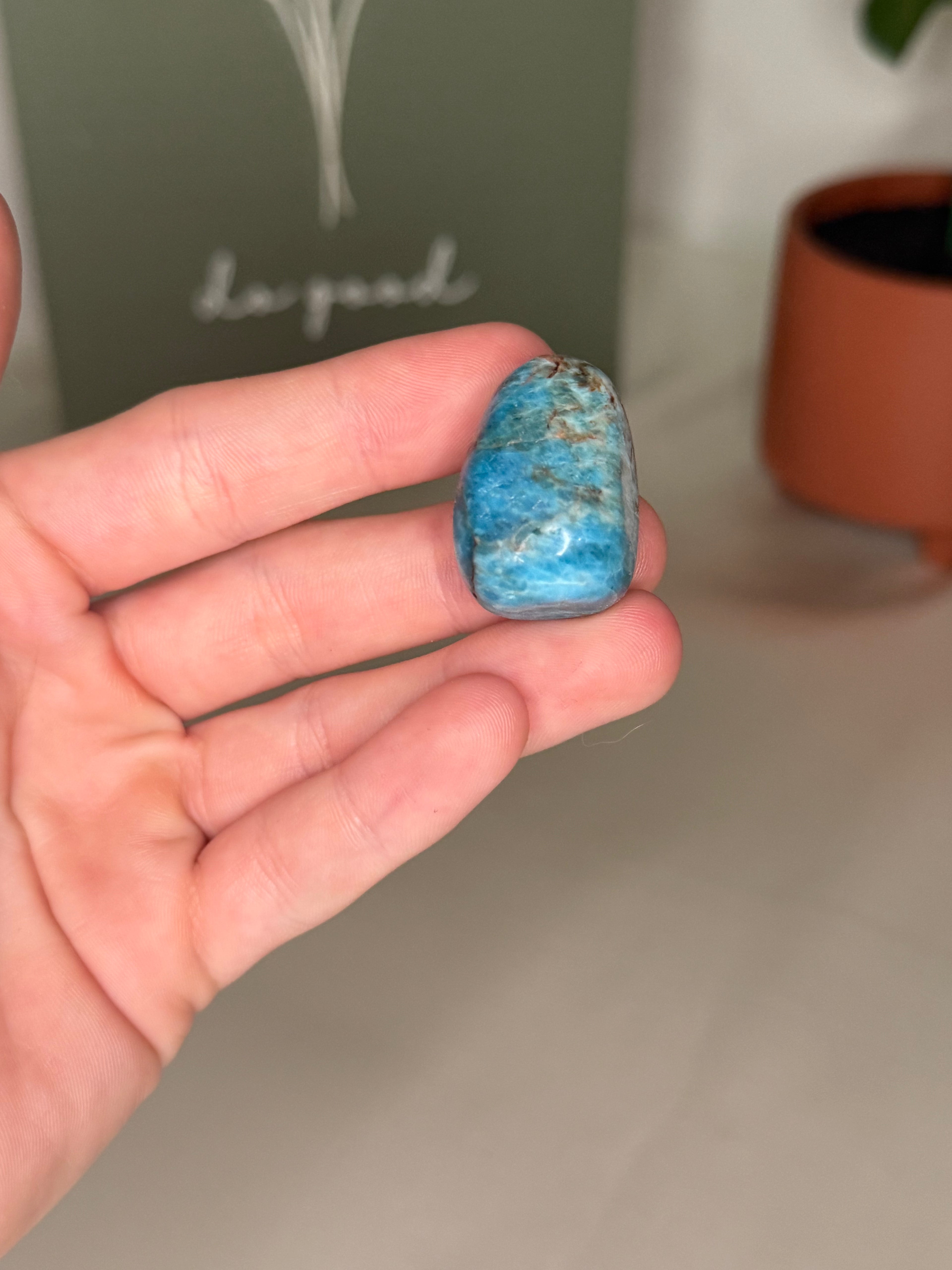 High quality blue apatite tumble