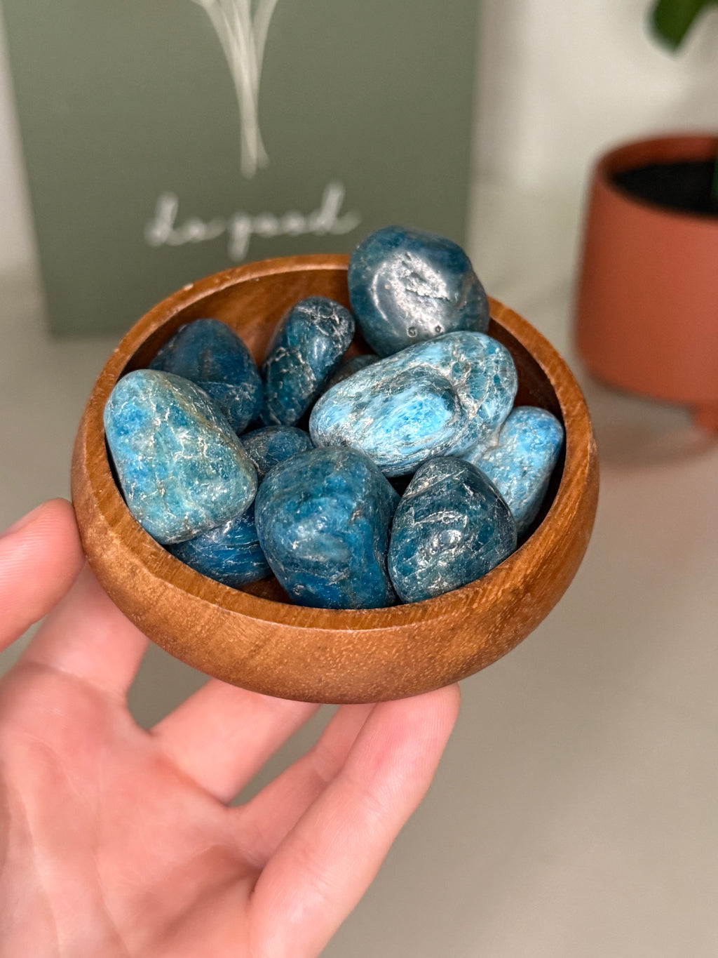 Blue apatite tumble