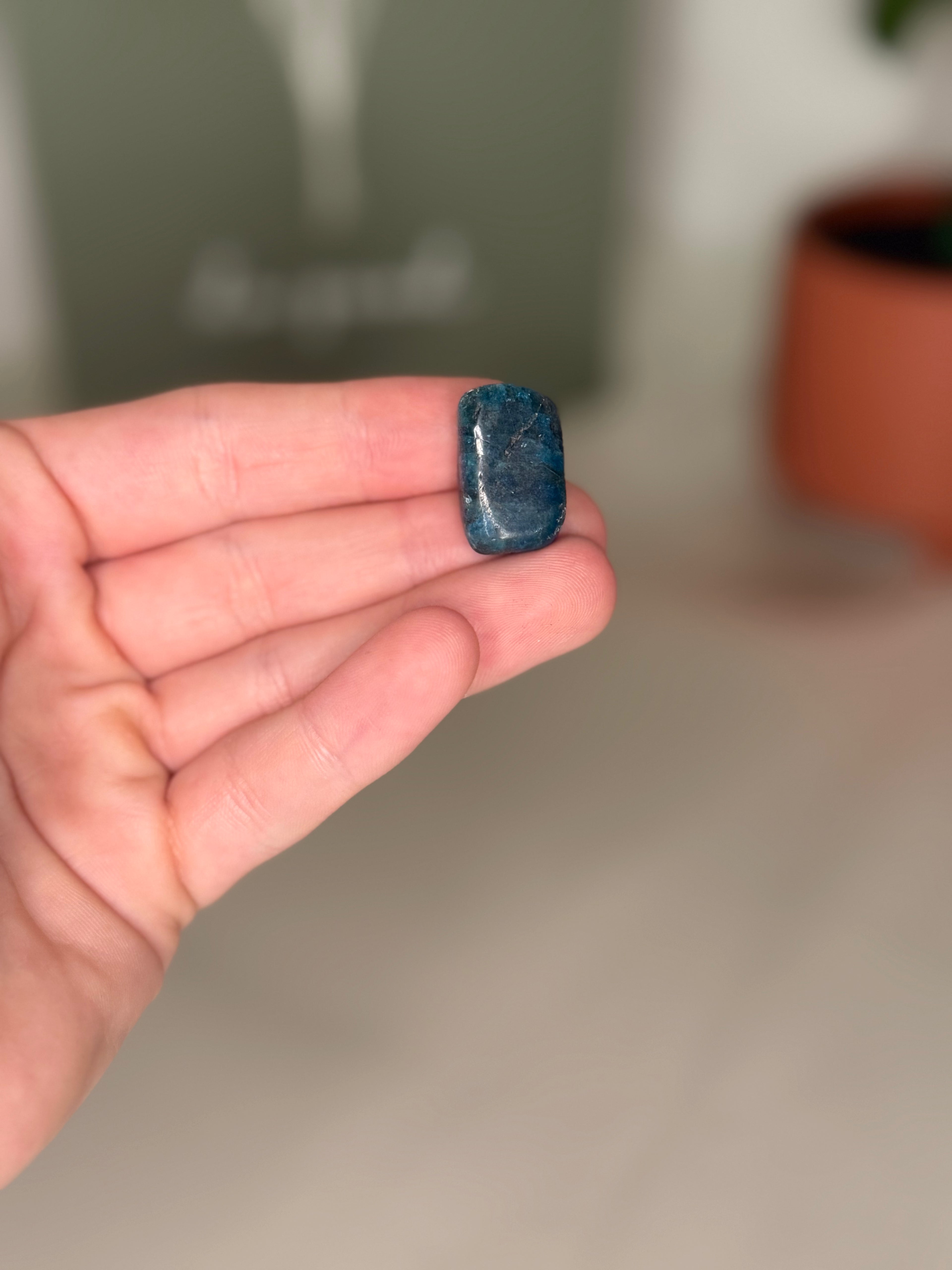 Small blue apatite tumble
