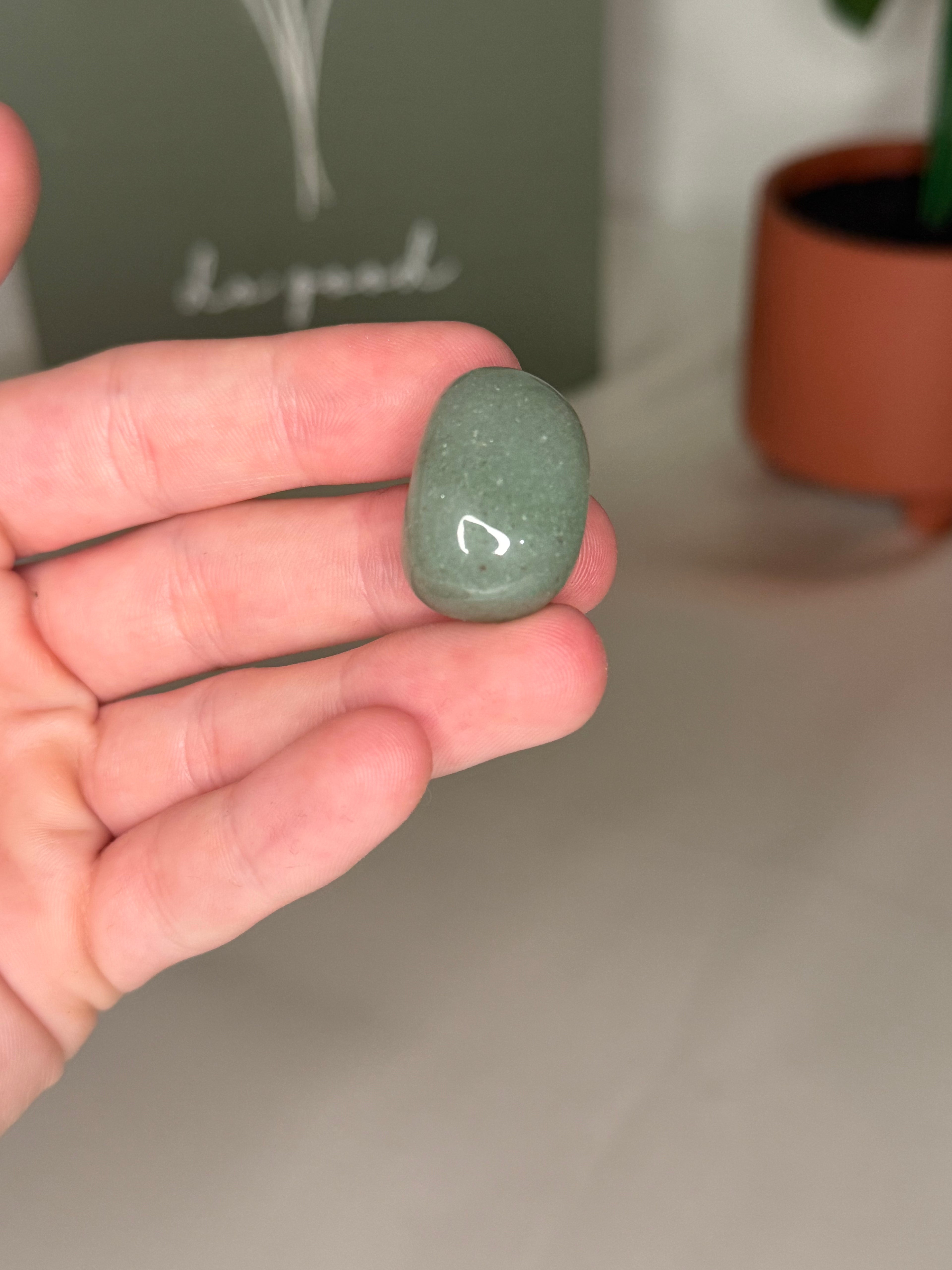 Green aventurine tumble