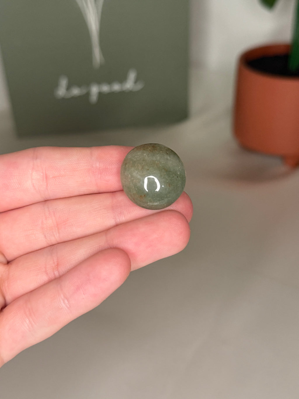 Green aventurine tumble