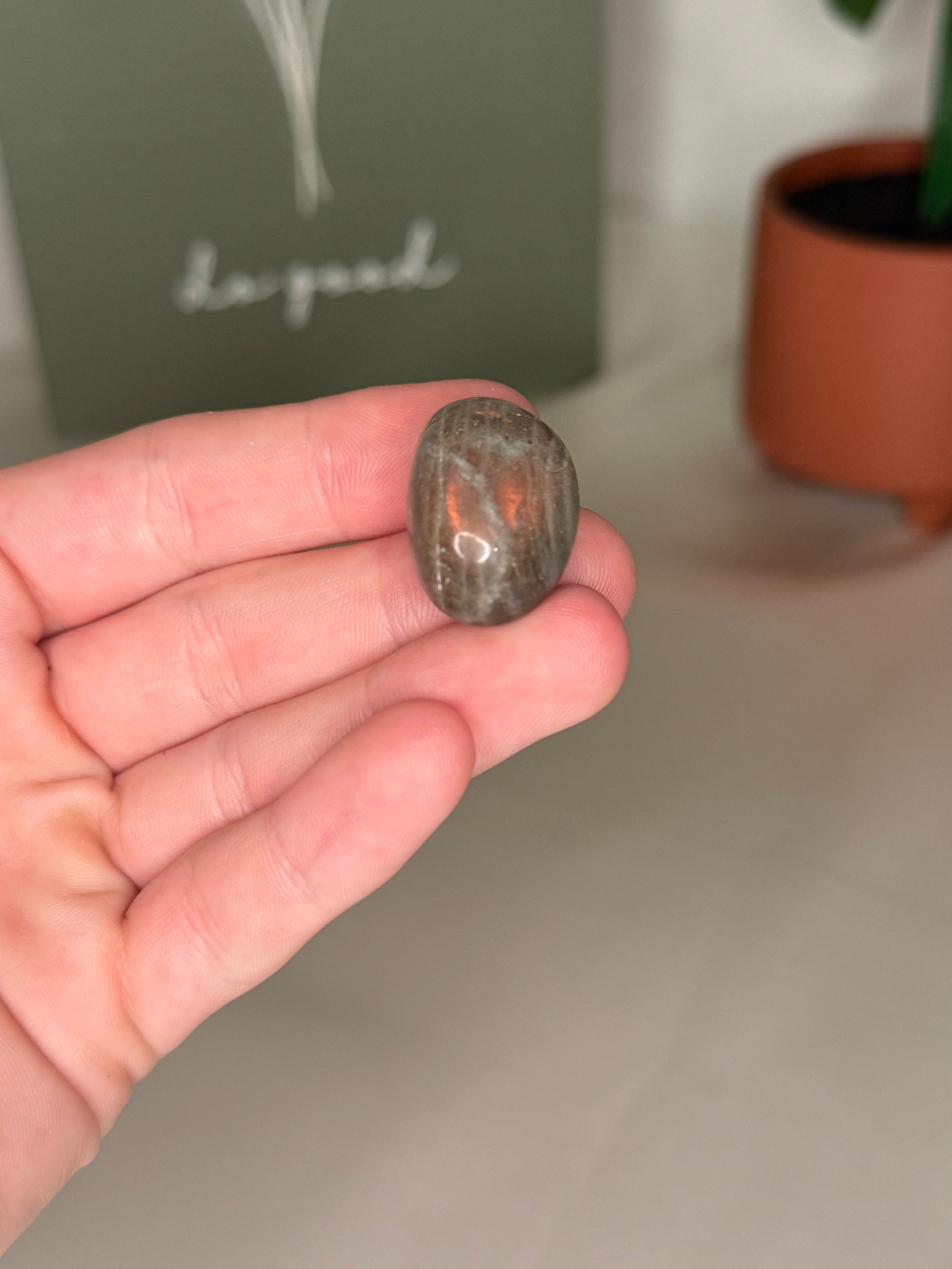 Sunset labradorite tumble
