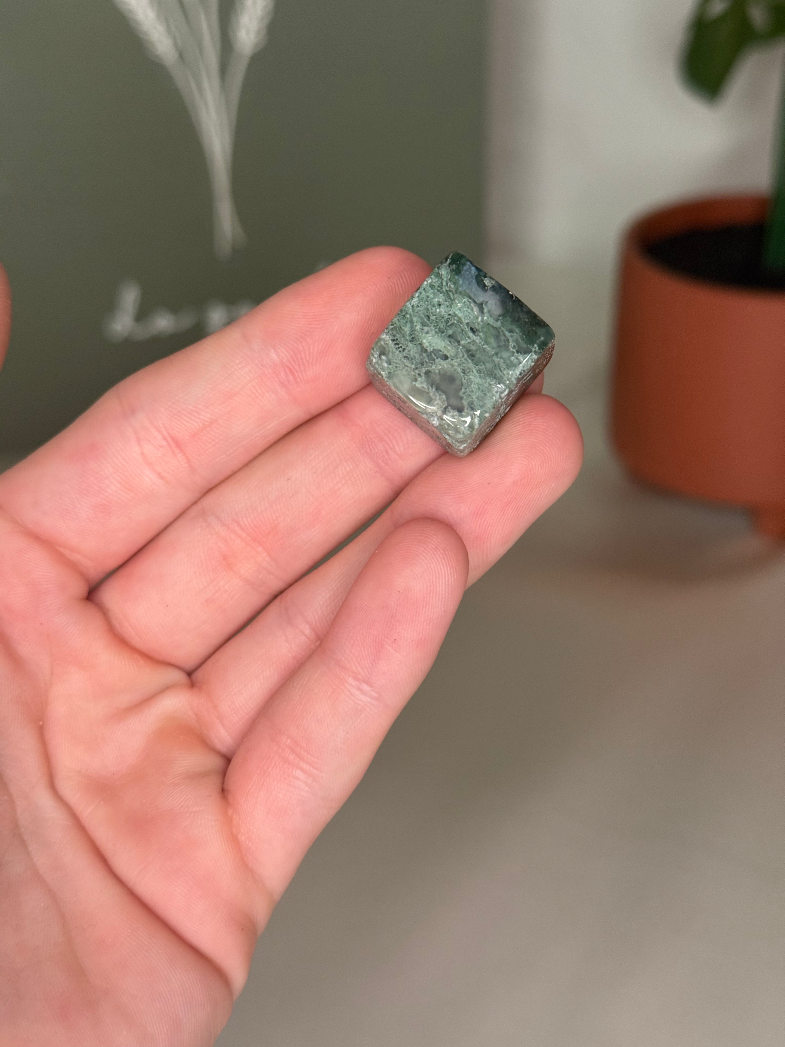 Moss agate cube