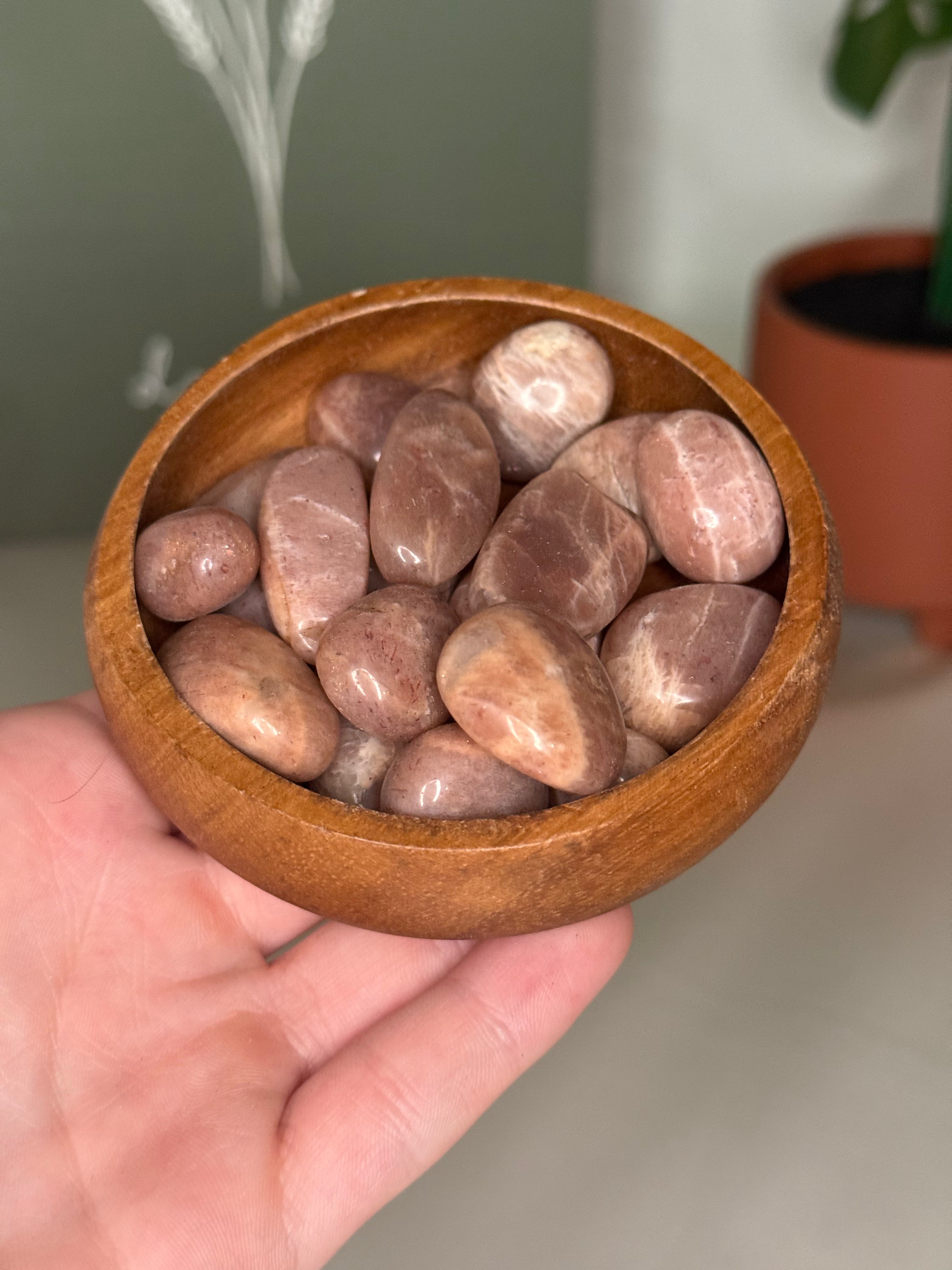 Peach moonstone with sunstone tumble