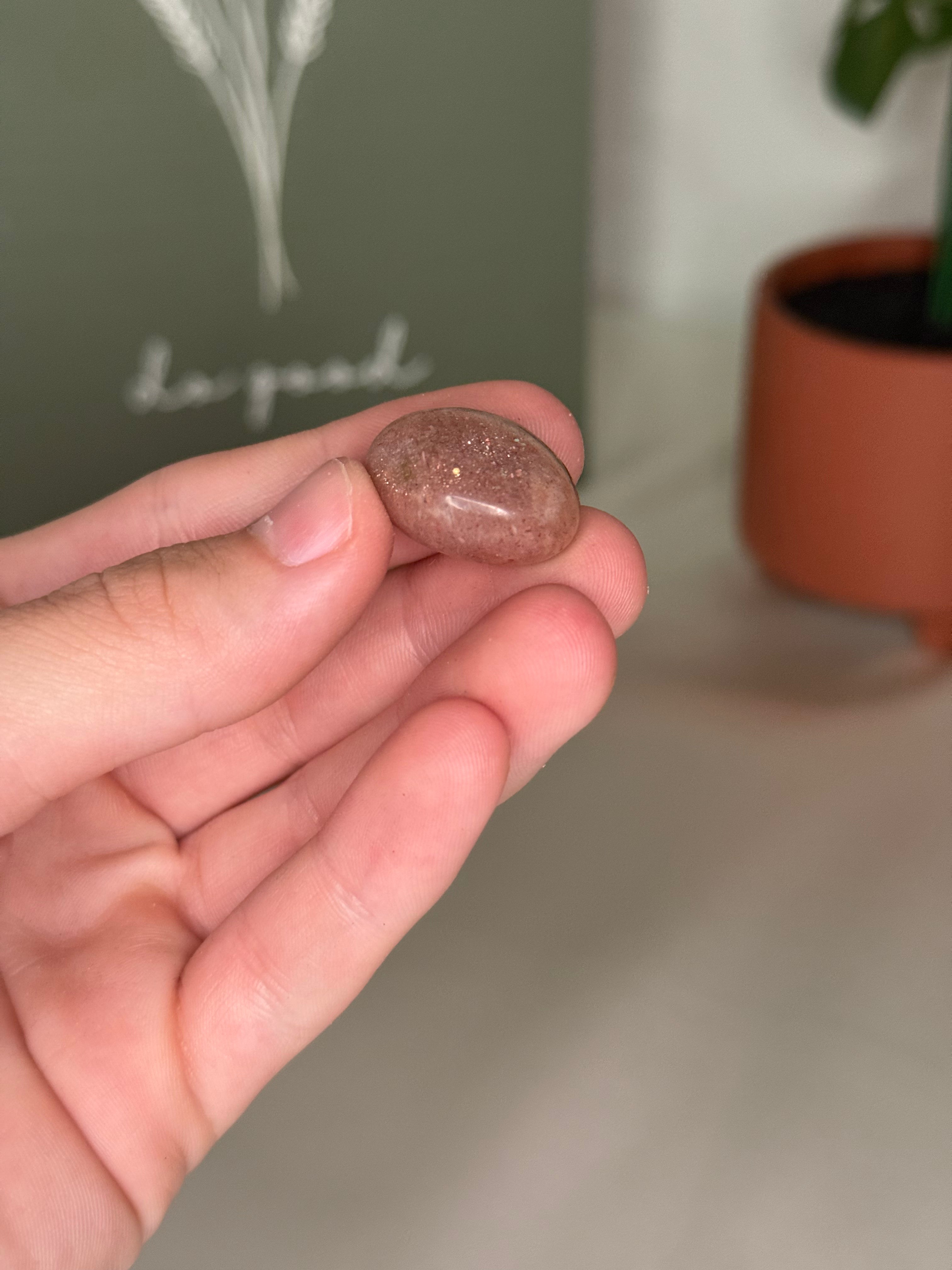 Peach moonstone with sunstone tumble