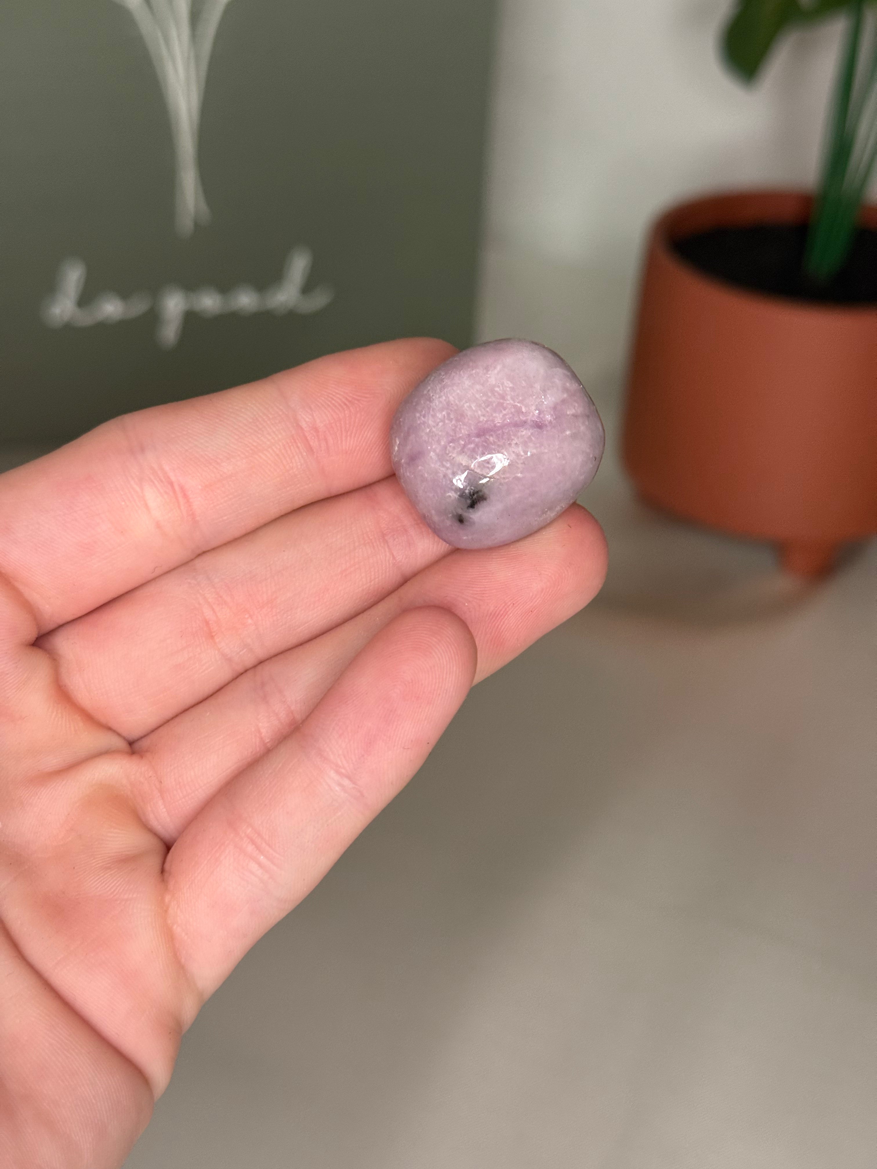 Lepidolite tumble