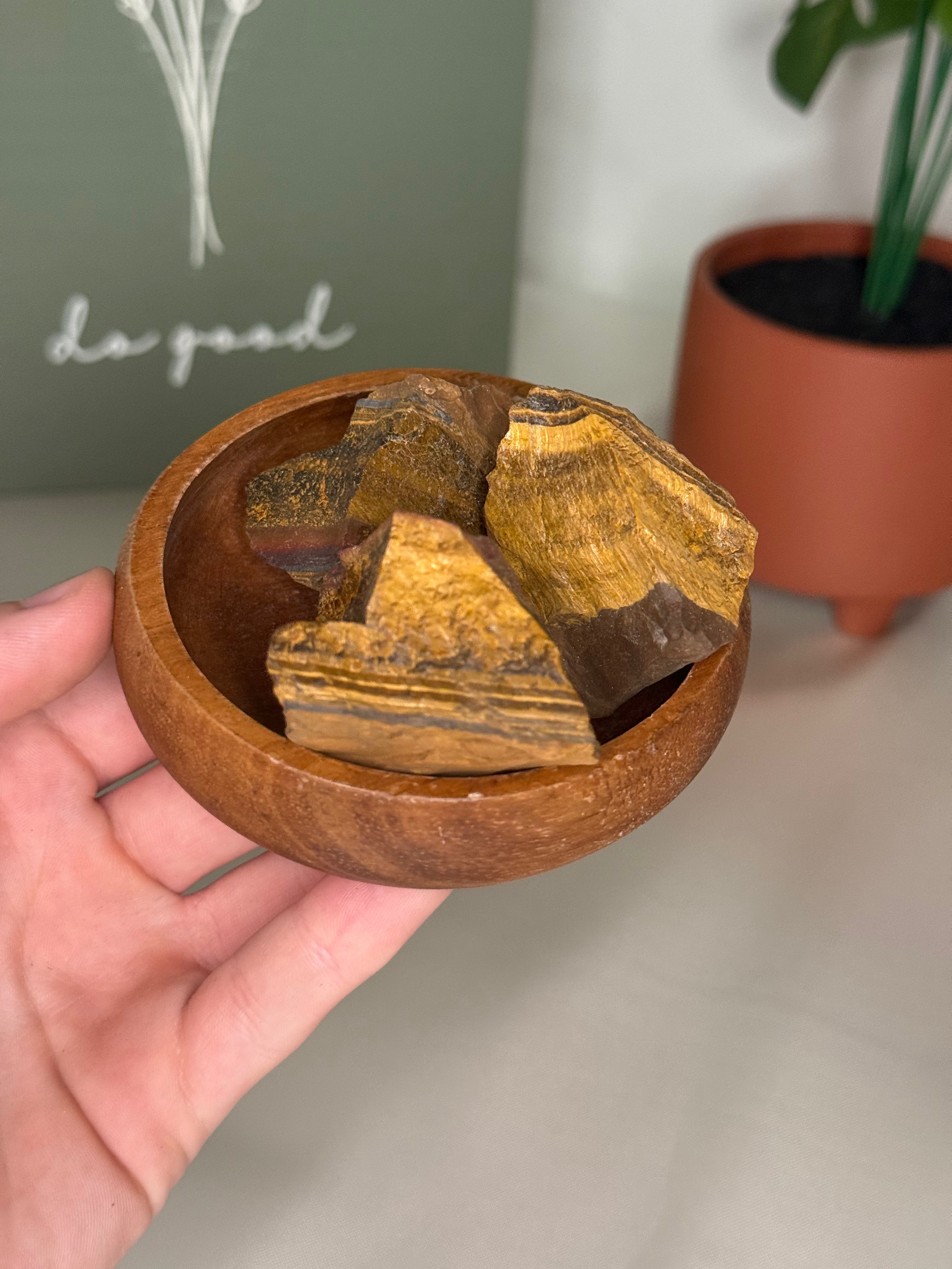 Raw tigers eye