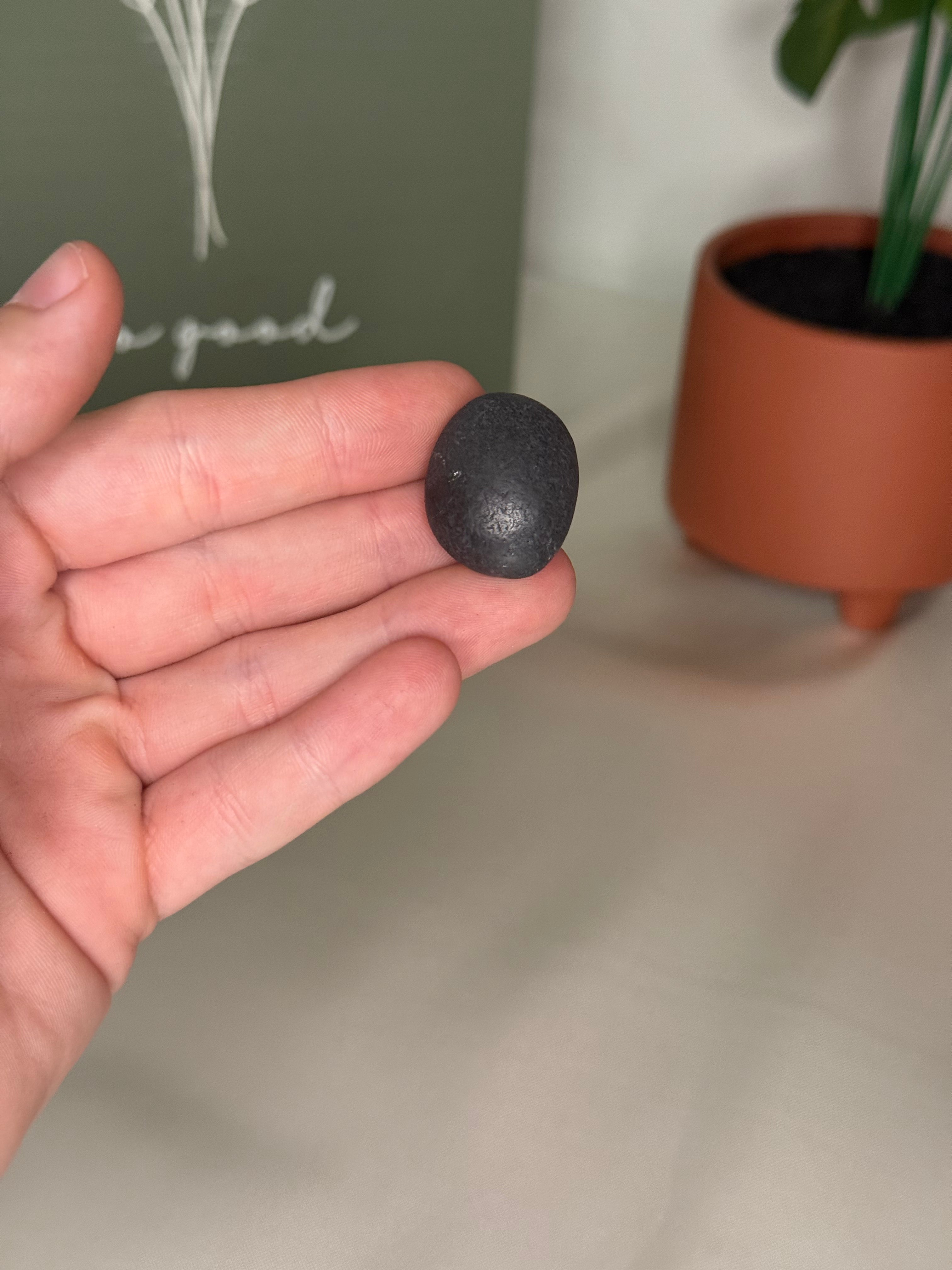 Shungite tumble
