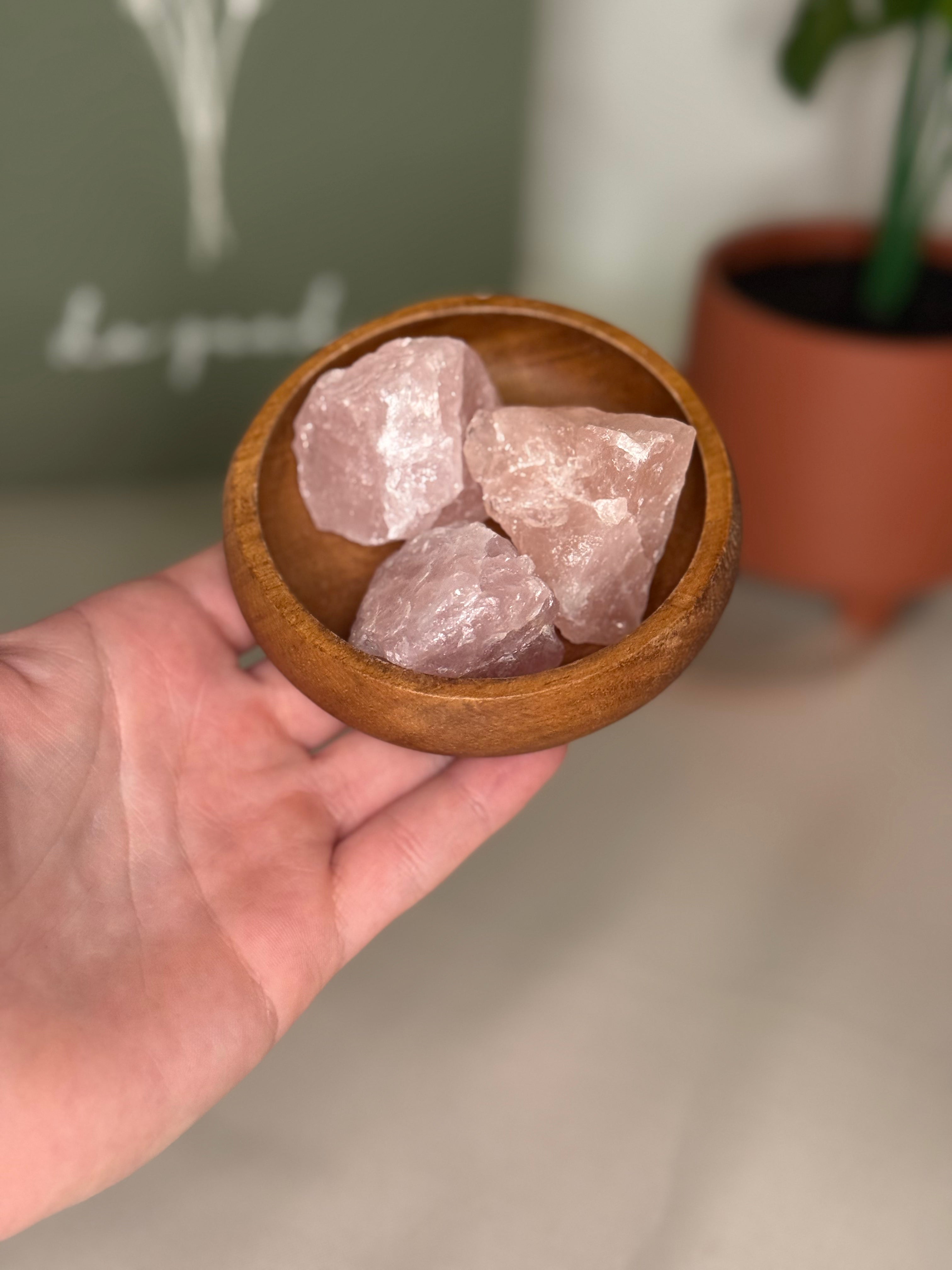Raw rose quartz