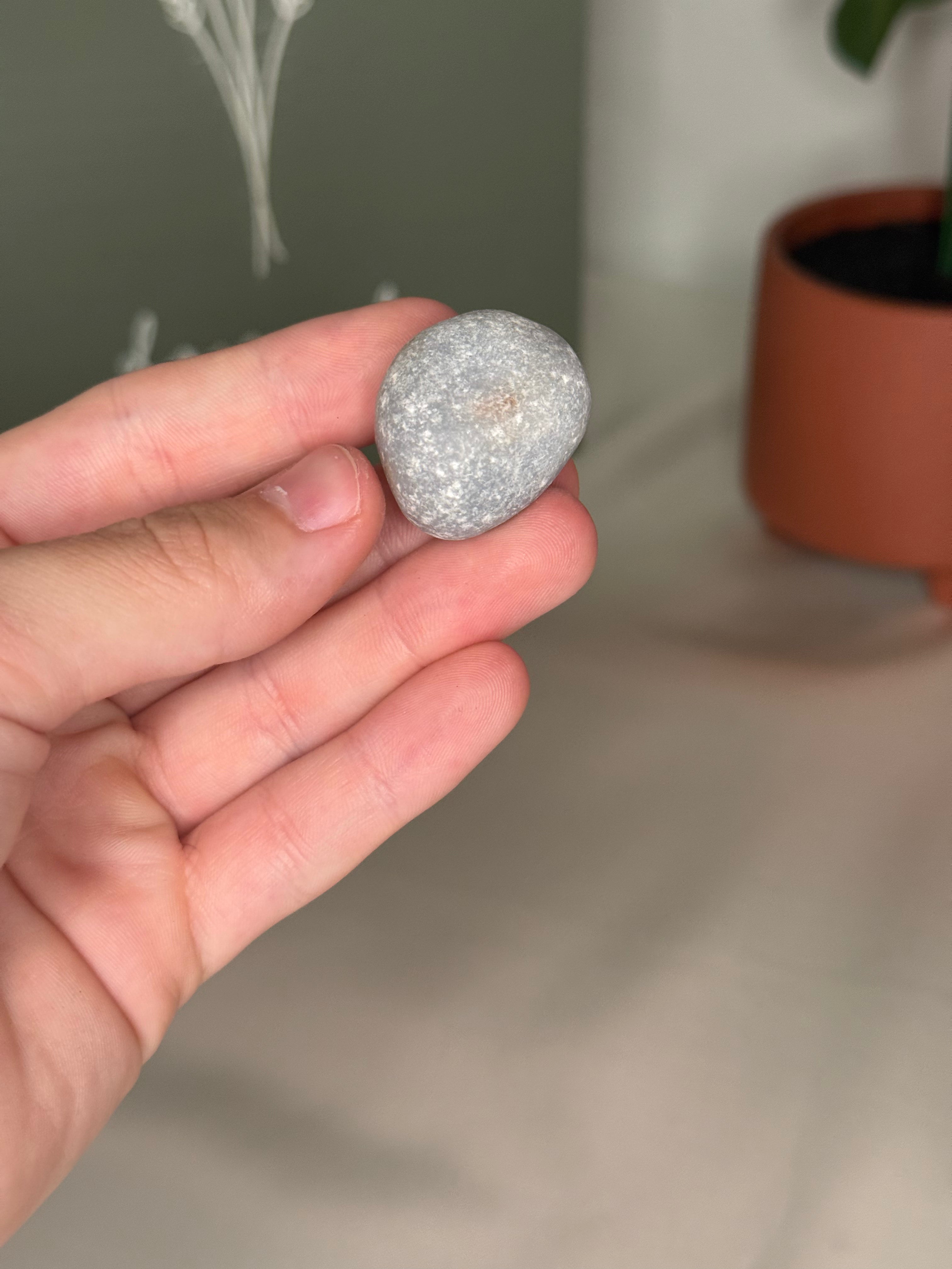 Angelite tumble