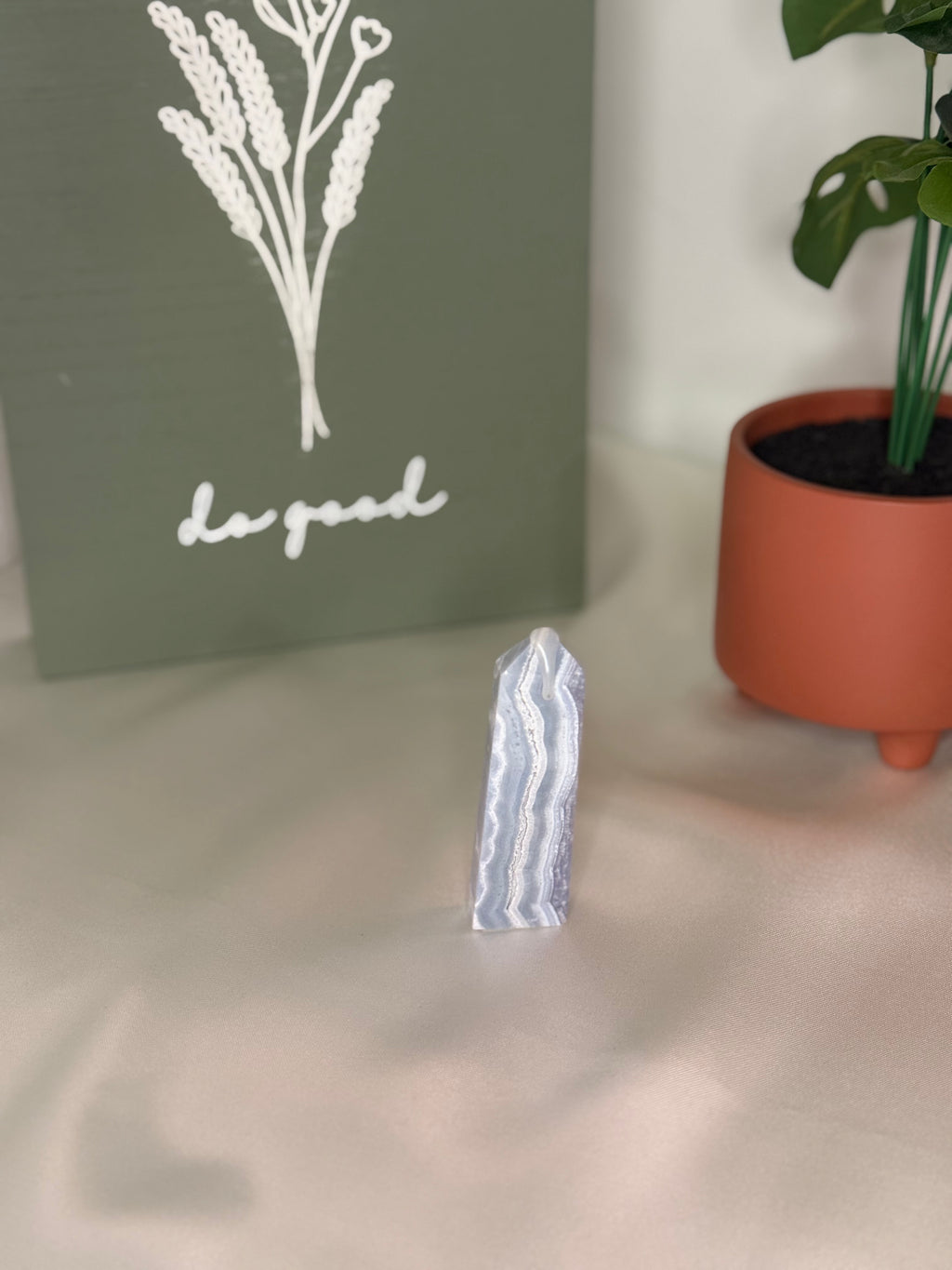 Blue lace agate tower