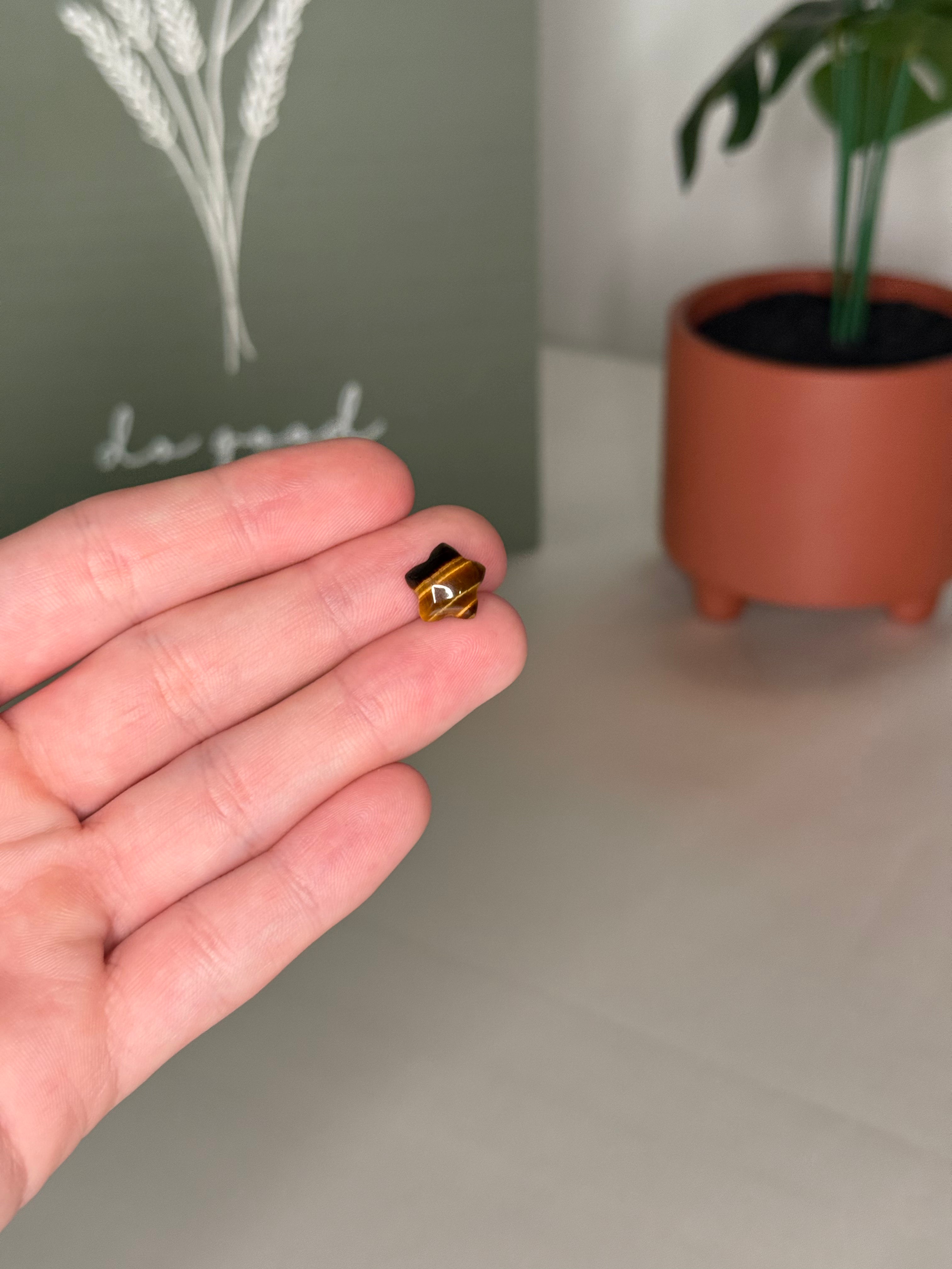 Mystery mini star