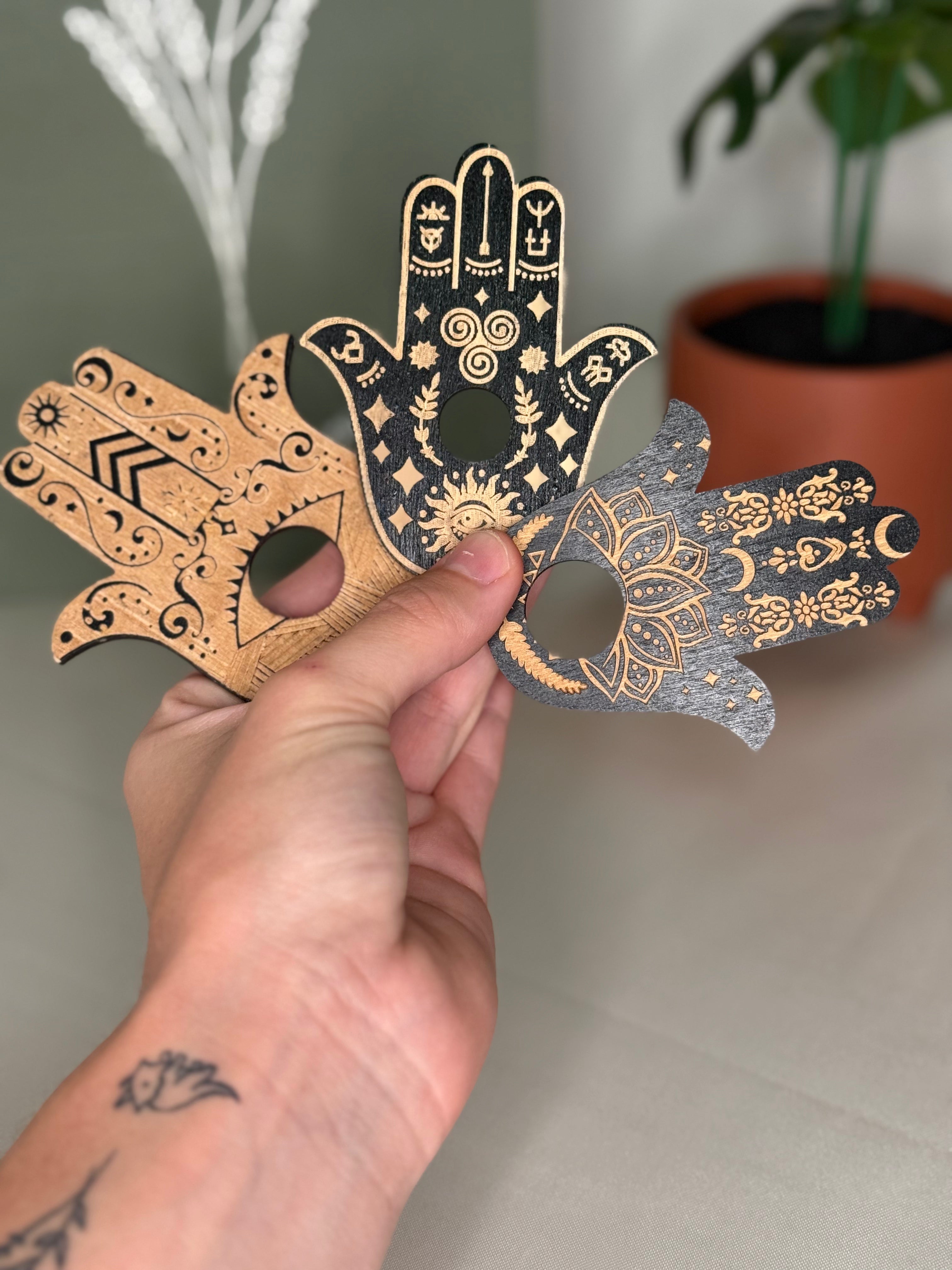 Hamsa hand sphere stand