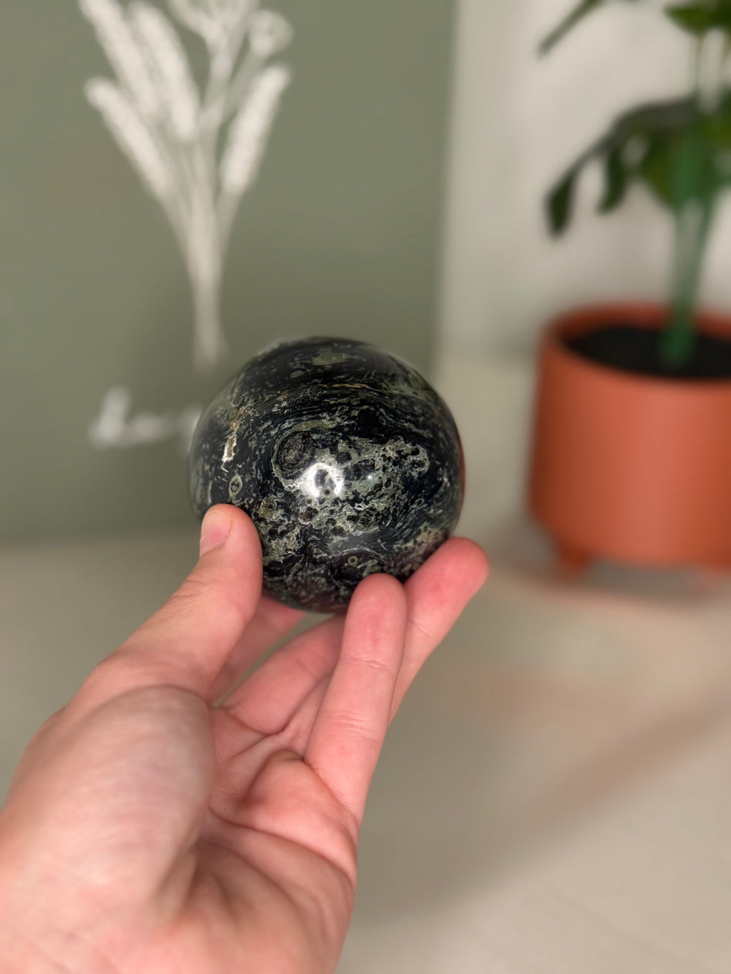 Kambaba jasper sphere