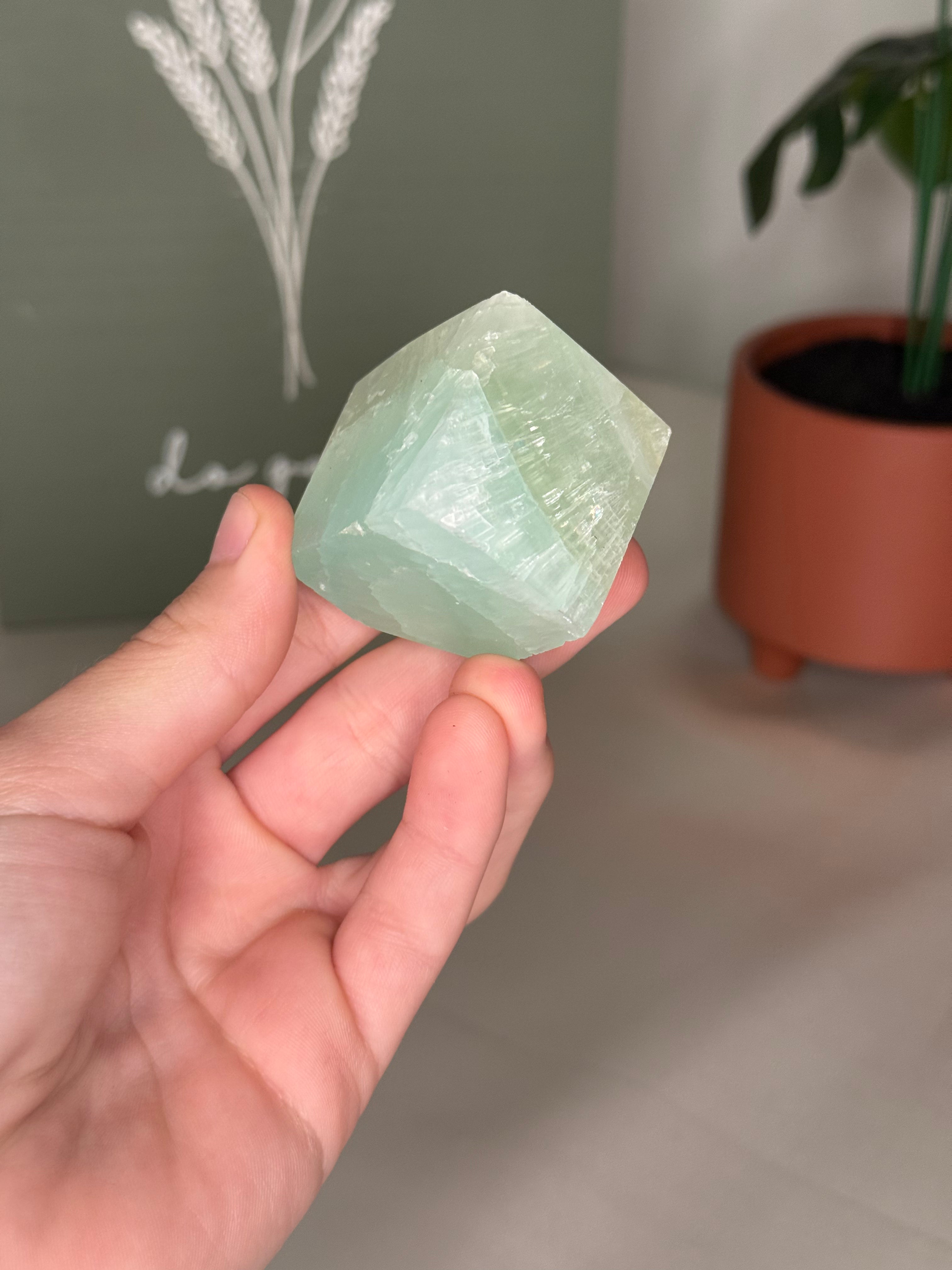 Floating Caribbean calcite cubes