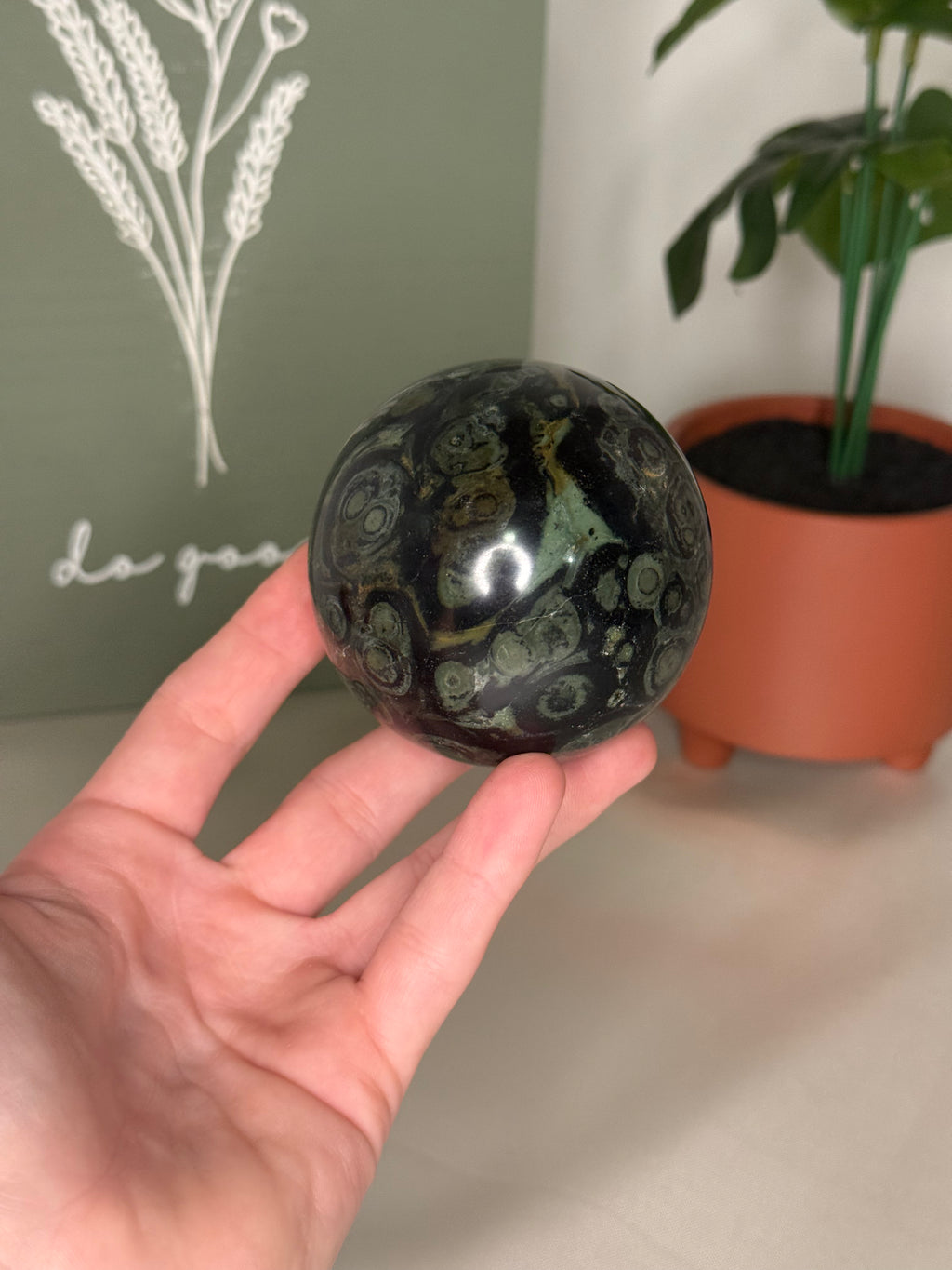 Kambaba jasper sphere