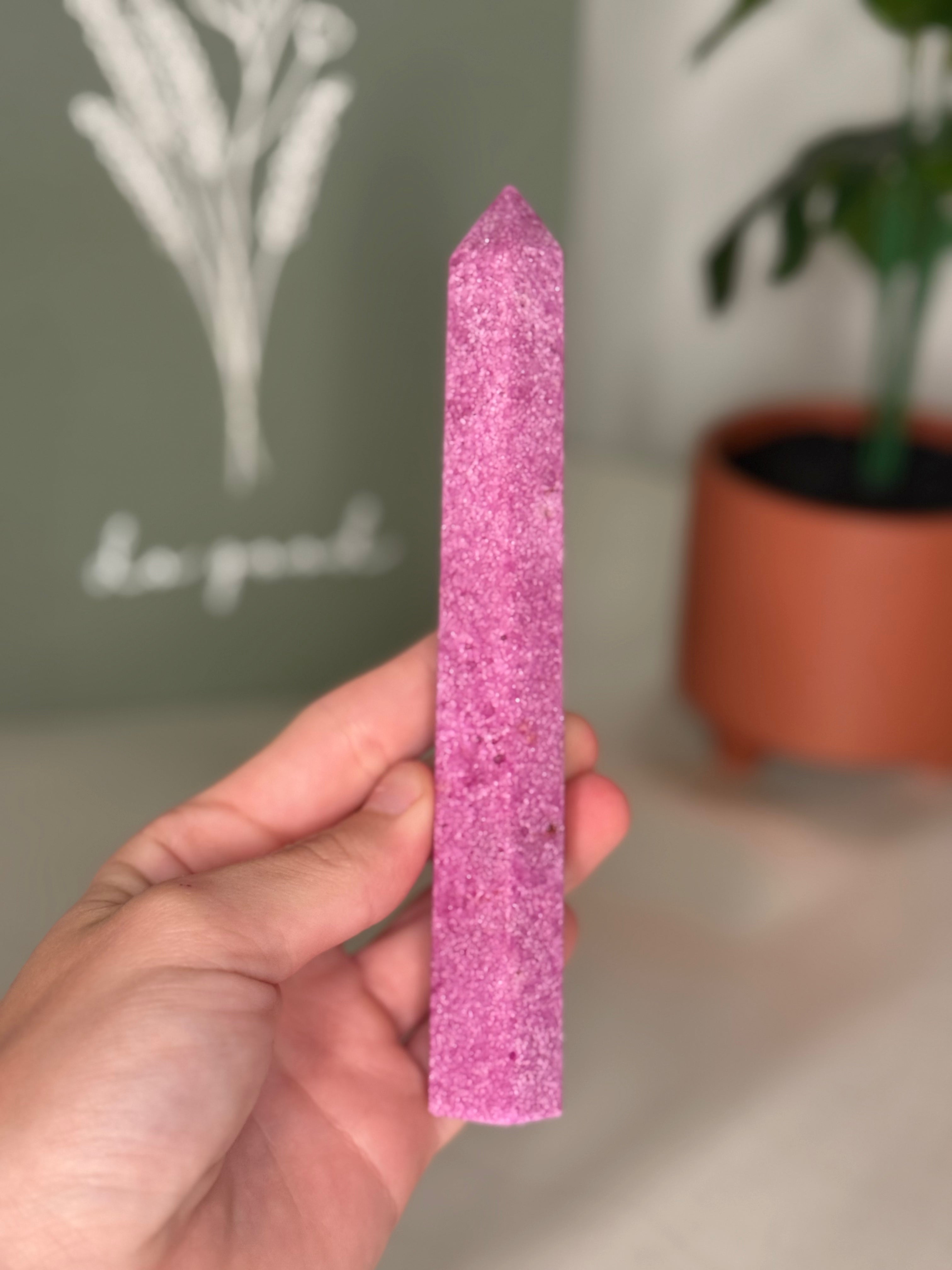 Honeycomb ruby tower (uv reactive)
