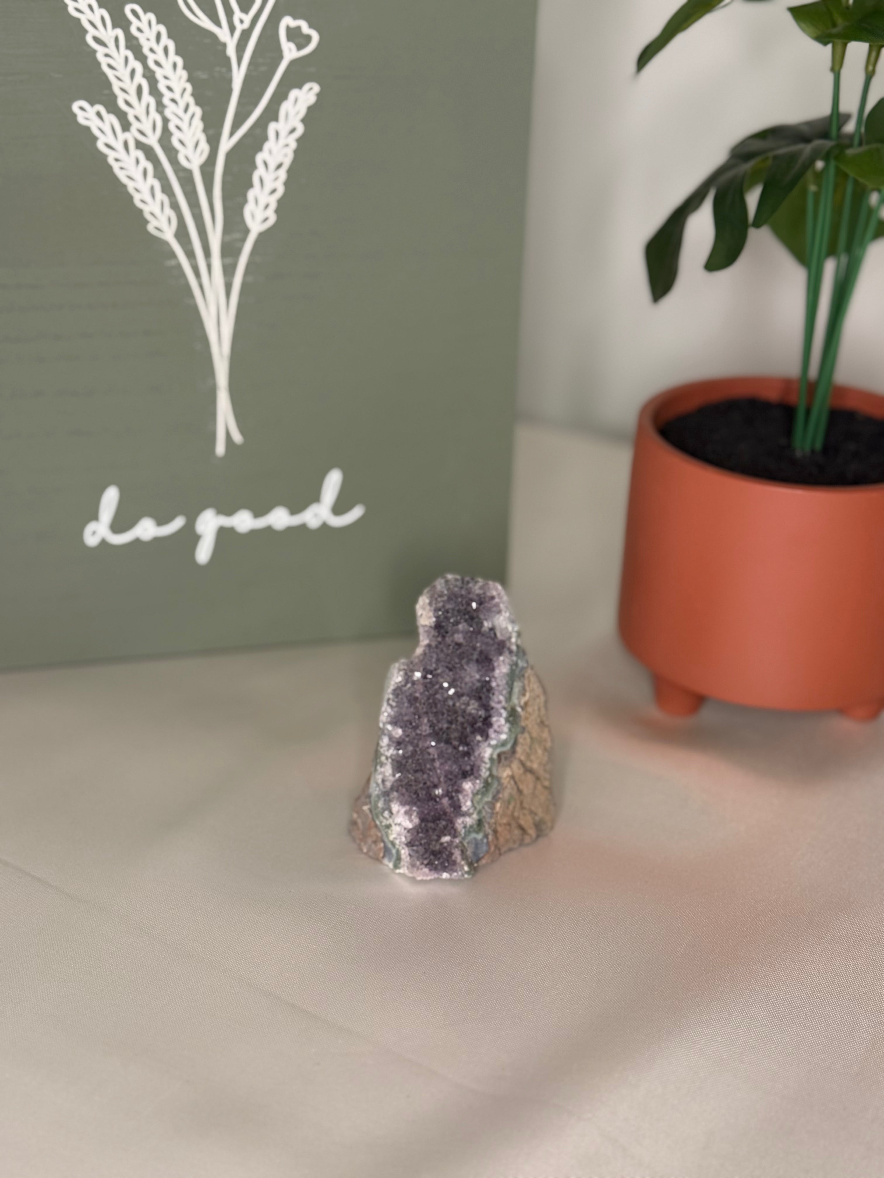 Amethyst cut base