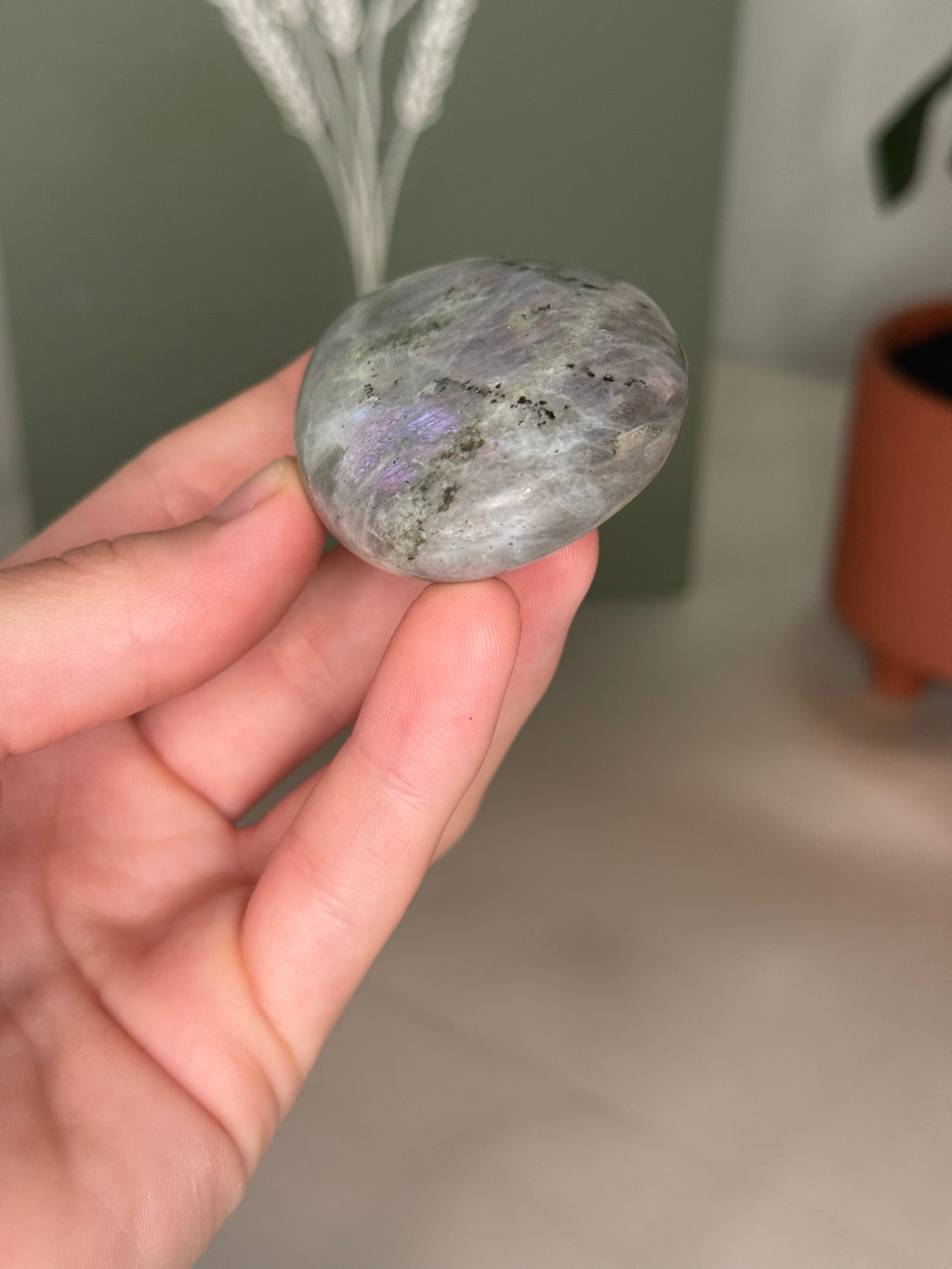 Labradorite palm stones